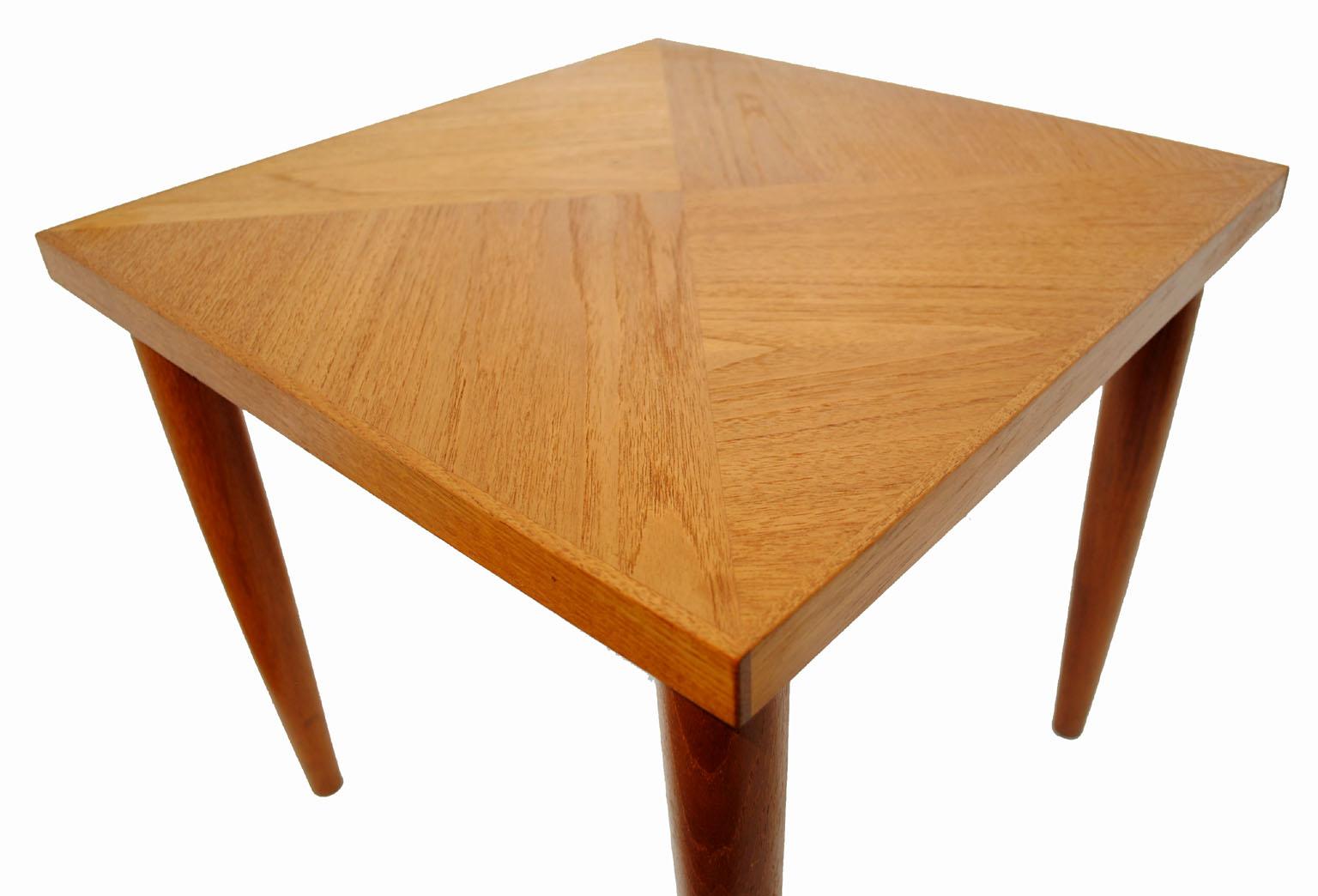 Scandinavian Modern 1950-1960s Teak Occasional Side Tables, Pair For Sale