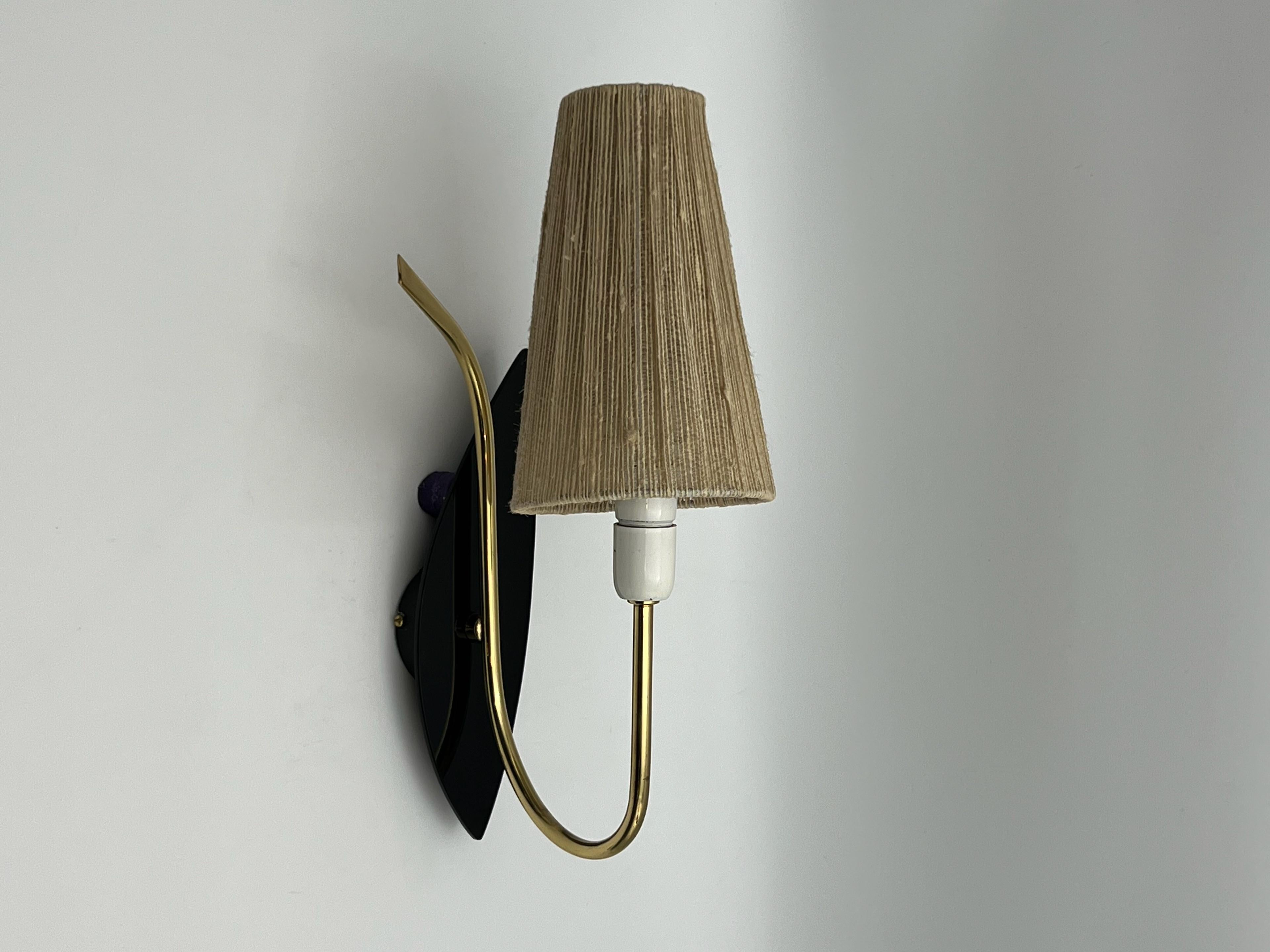 Años 50/60 TR & Co. Lámpara de pared moderna escandinava de mediados de siglo, Noruega Latón en venta