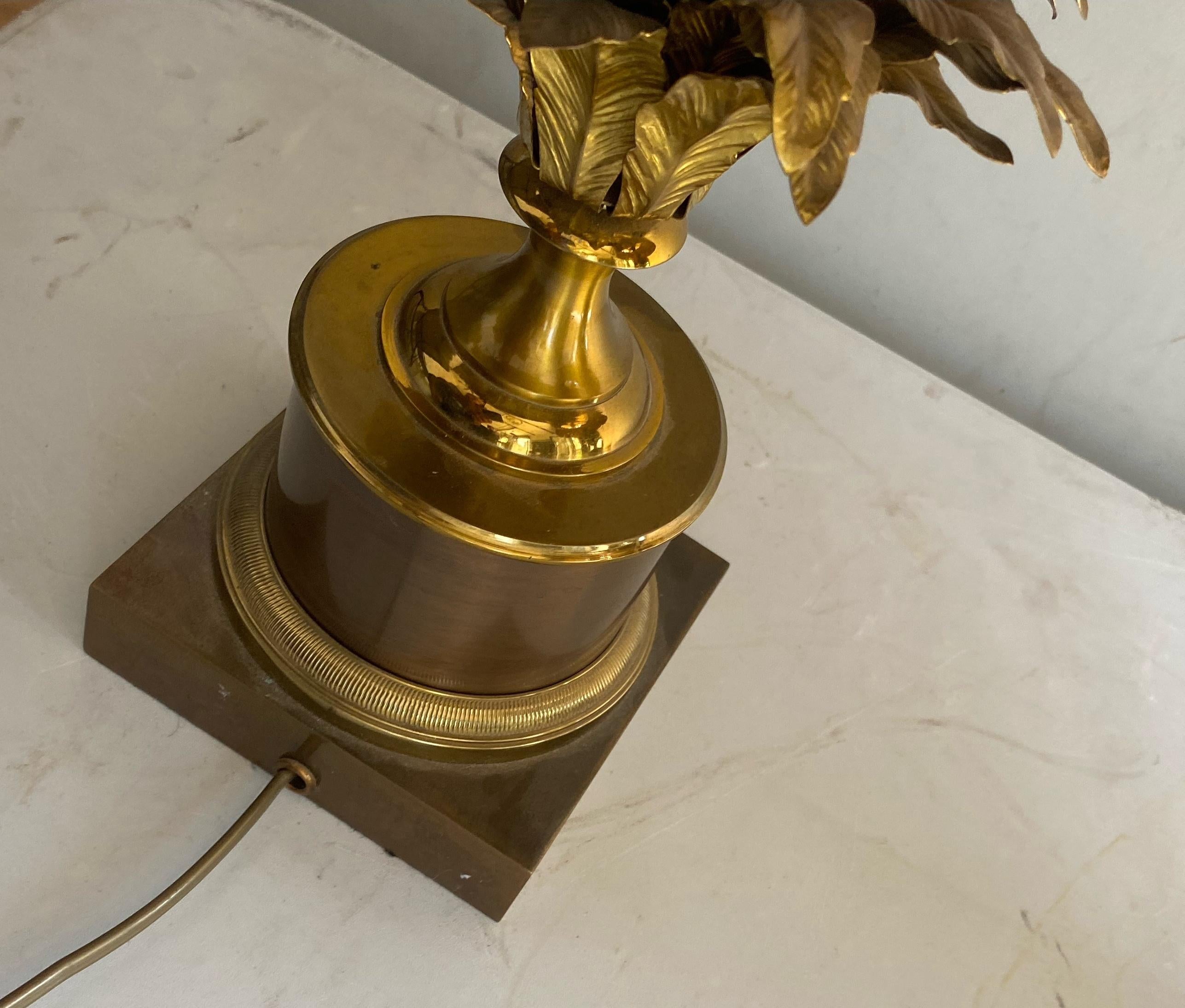 1950/70, Paar Ananas-Lampen aus Bronze, Lampenschirm aus Messing, signiert Charles & Fils 2