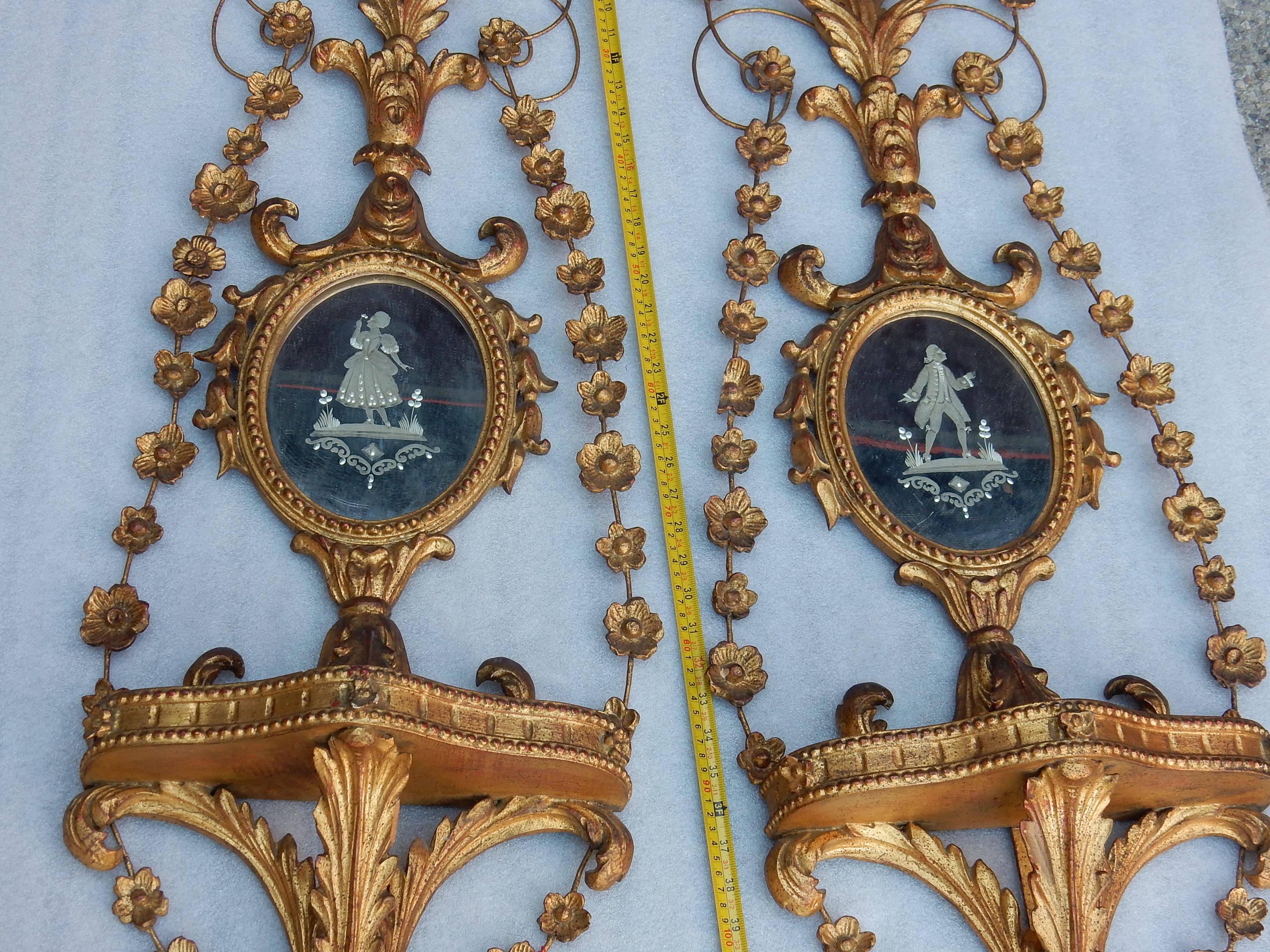 Italian Pair of Golden Wood Wall Lamps Romantic Venice Console, Garlands, Mirrors