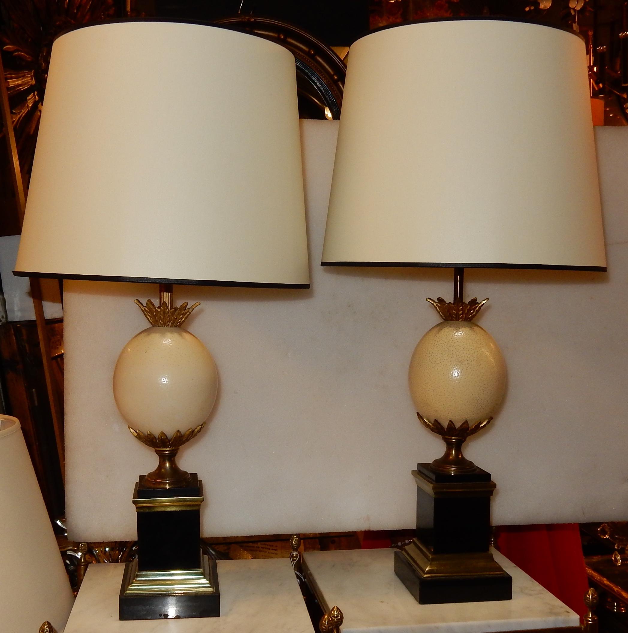 Art Deco 1950-1970 Pair of Lamps Black Marble and Ostrich Egg in Maison Jansen Style For Sale