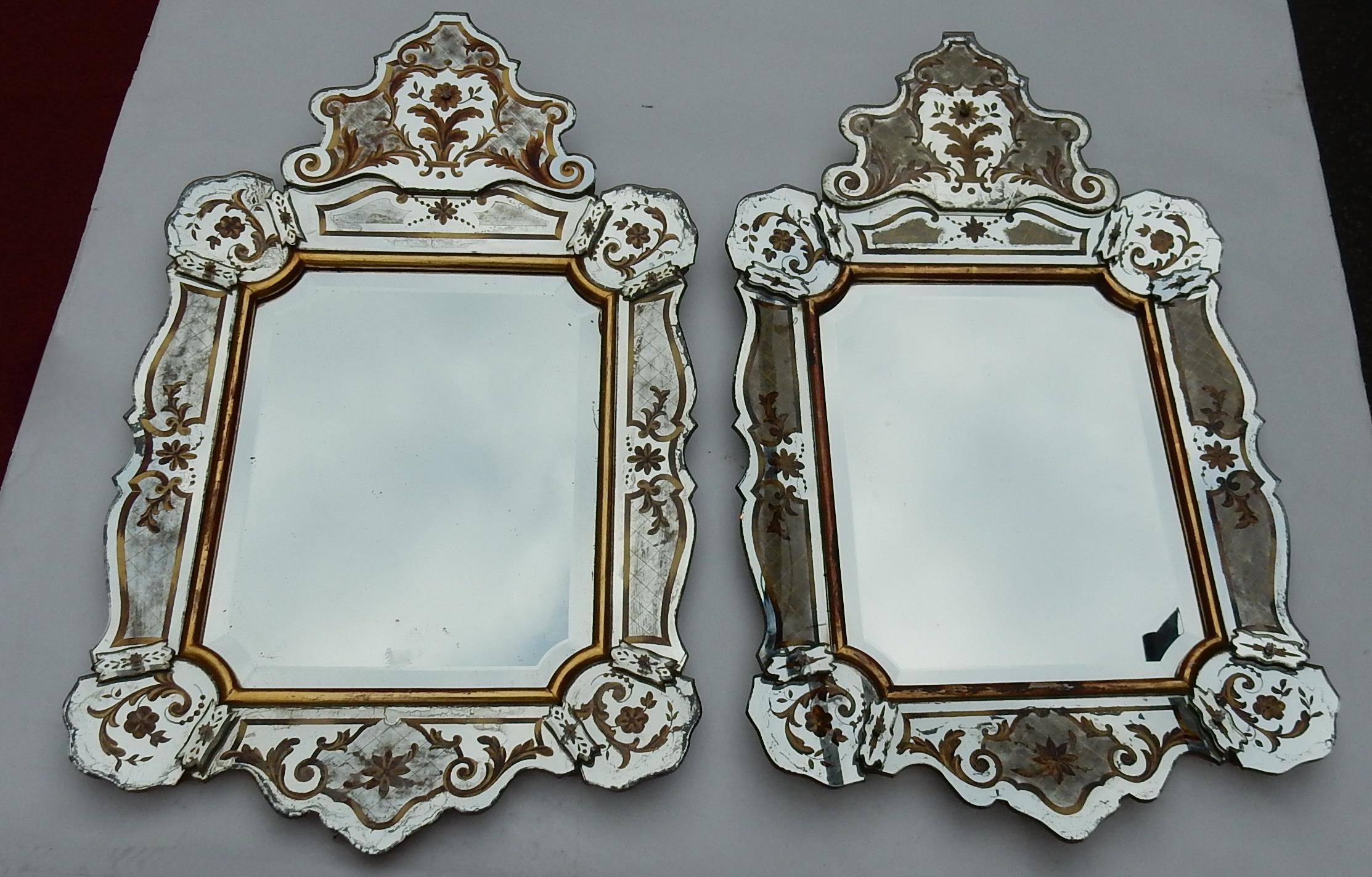 Neoclassical 1950-1970 Pair of Mirrors with Decors Eglomised