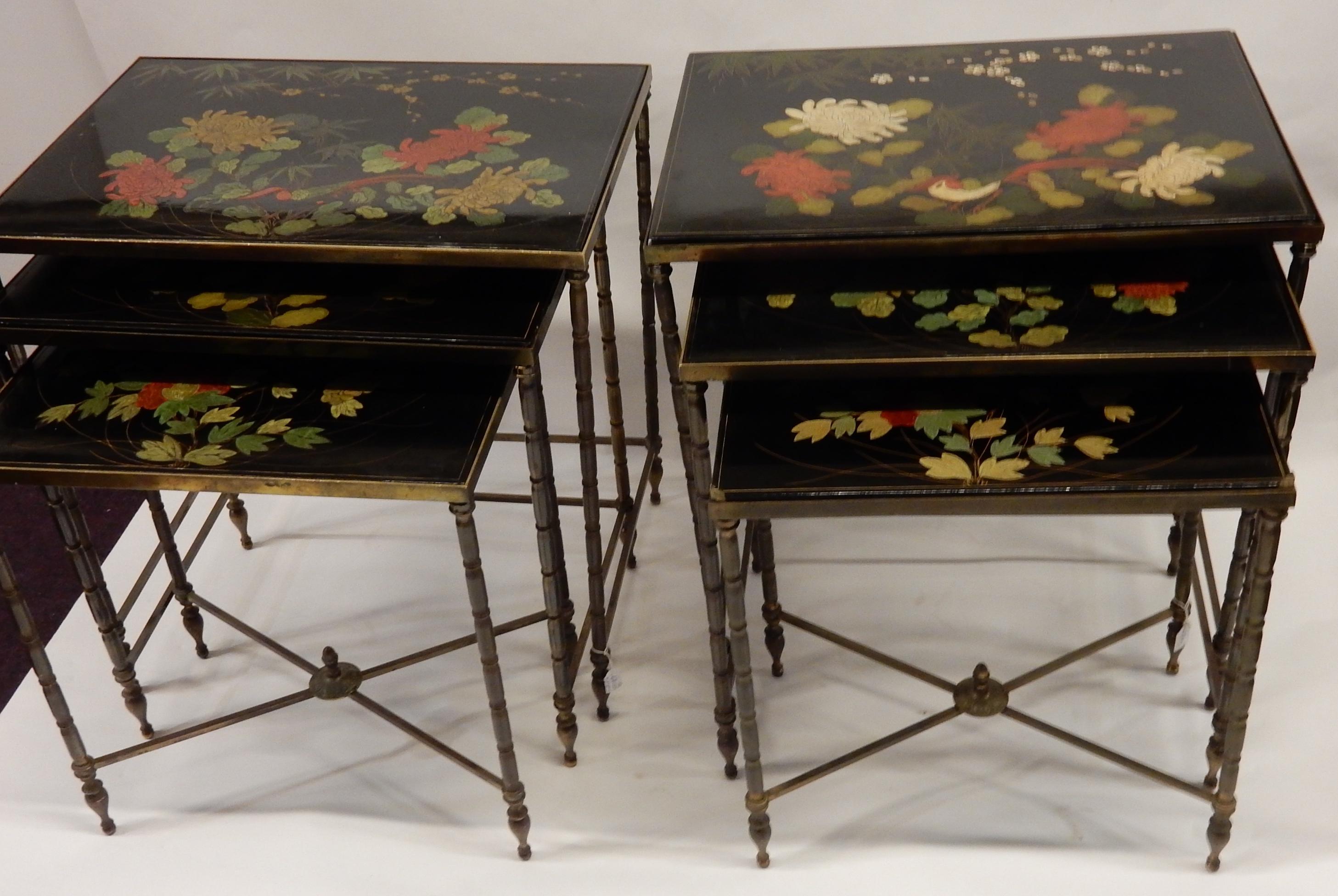 Neoclassical 1950-1970 Pair of Series of 3 Nesting Tables For Sale