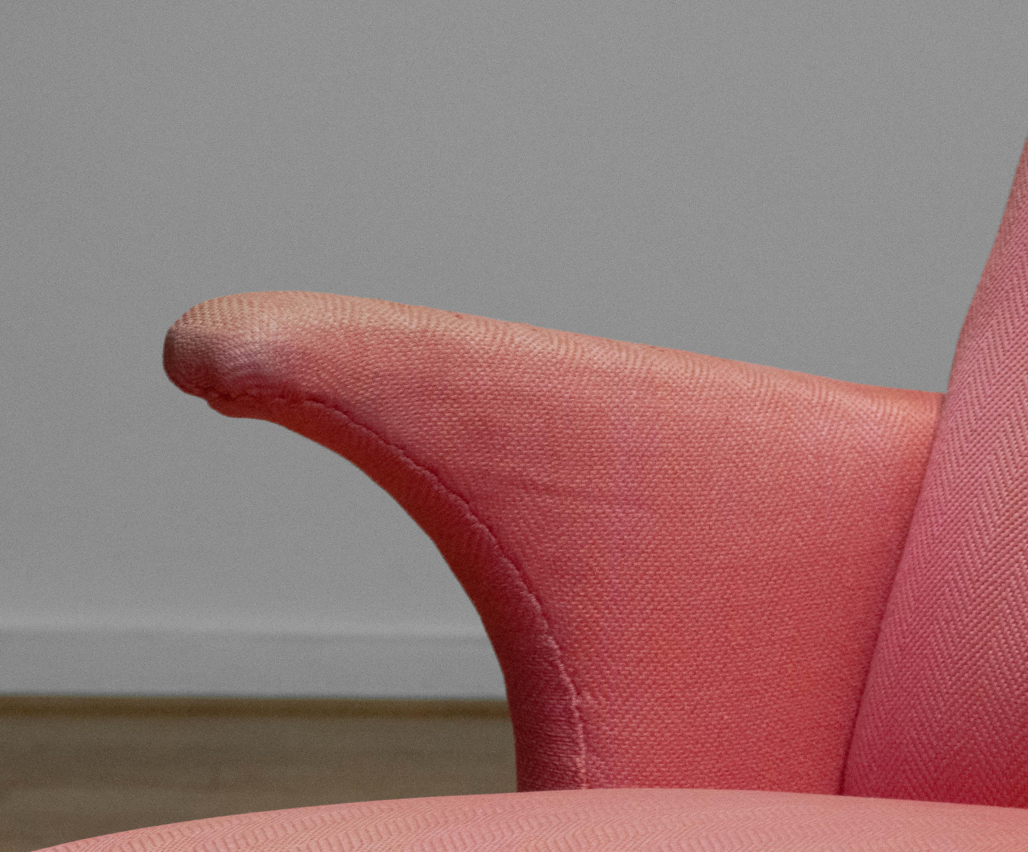 1950 Armchair / Lounge Chair With Powder Pink Wool Upholstery By Dux From Sweden For Sale 6