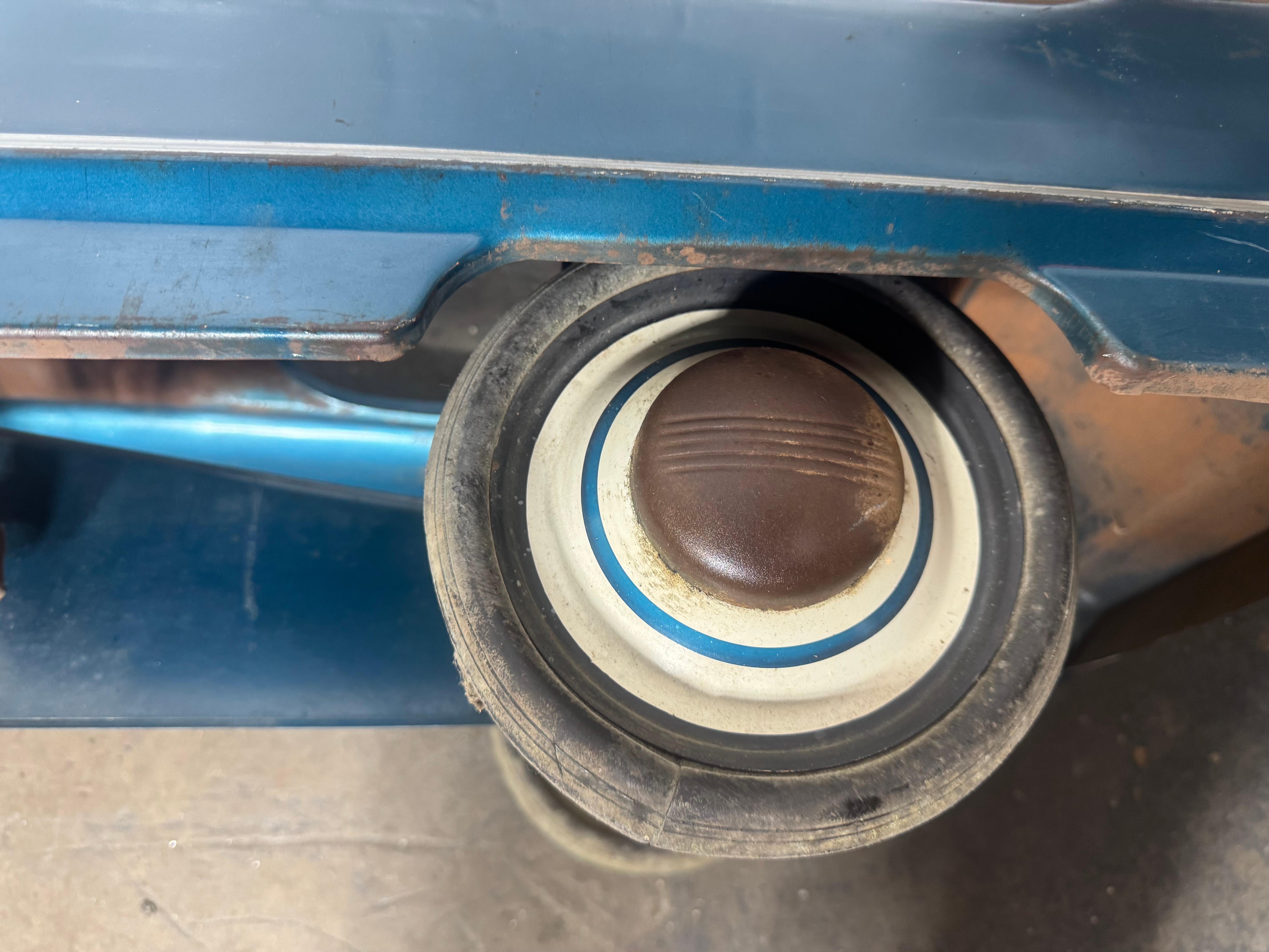 Coche de pedales GARTON Kidillac 