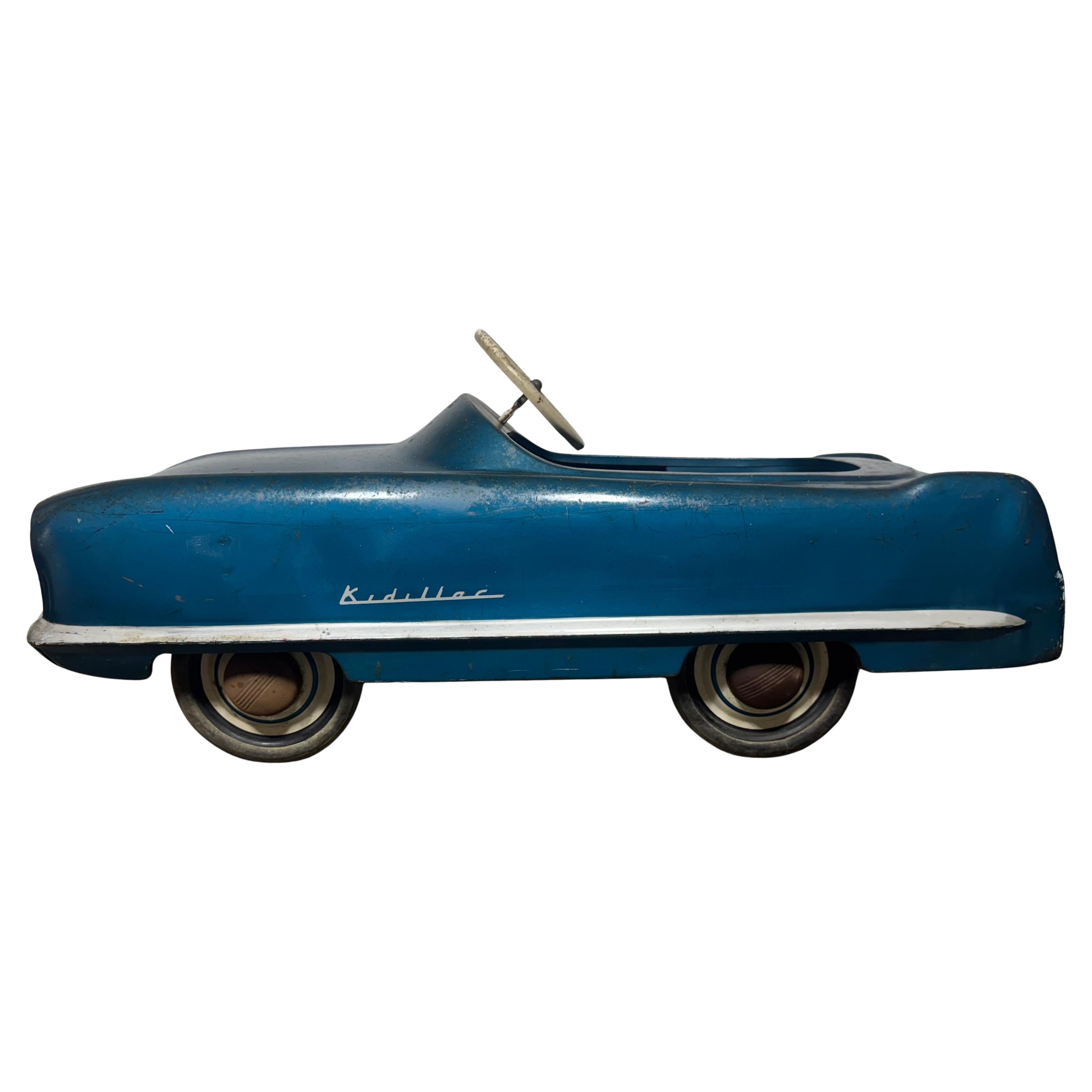 Coche de pedales GARTON Kidillac "Art Moderne" de 1950.  Diseño modernista / aerodinámico en venta