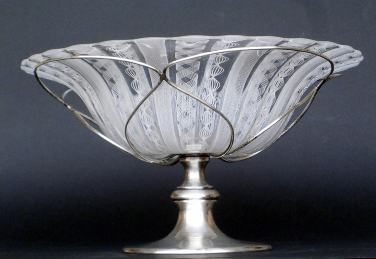 Italienische Barovier e Toso „Zanfirico“-Schale aus Glas und Silber aus Muranoglas, 1950 (Moderne der Mitte des Jahrhunderts) im Angebot