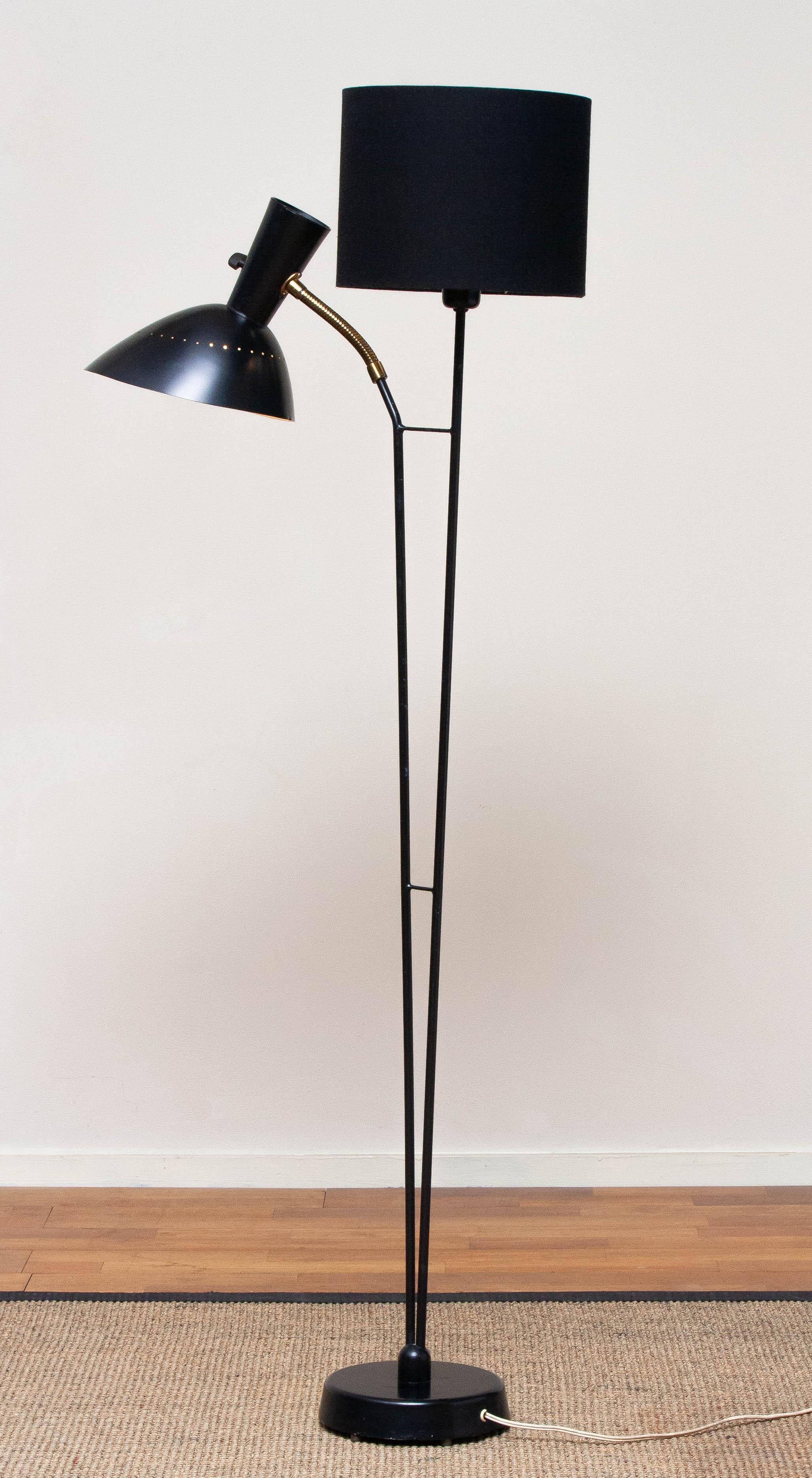 1950 Black Metal and Brass Floor Lamp, Hans Bergström for Ateljé Lyktan, Sweden 3