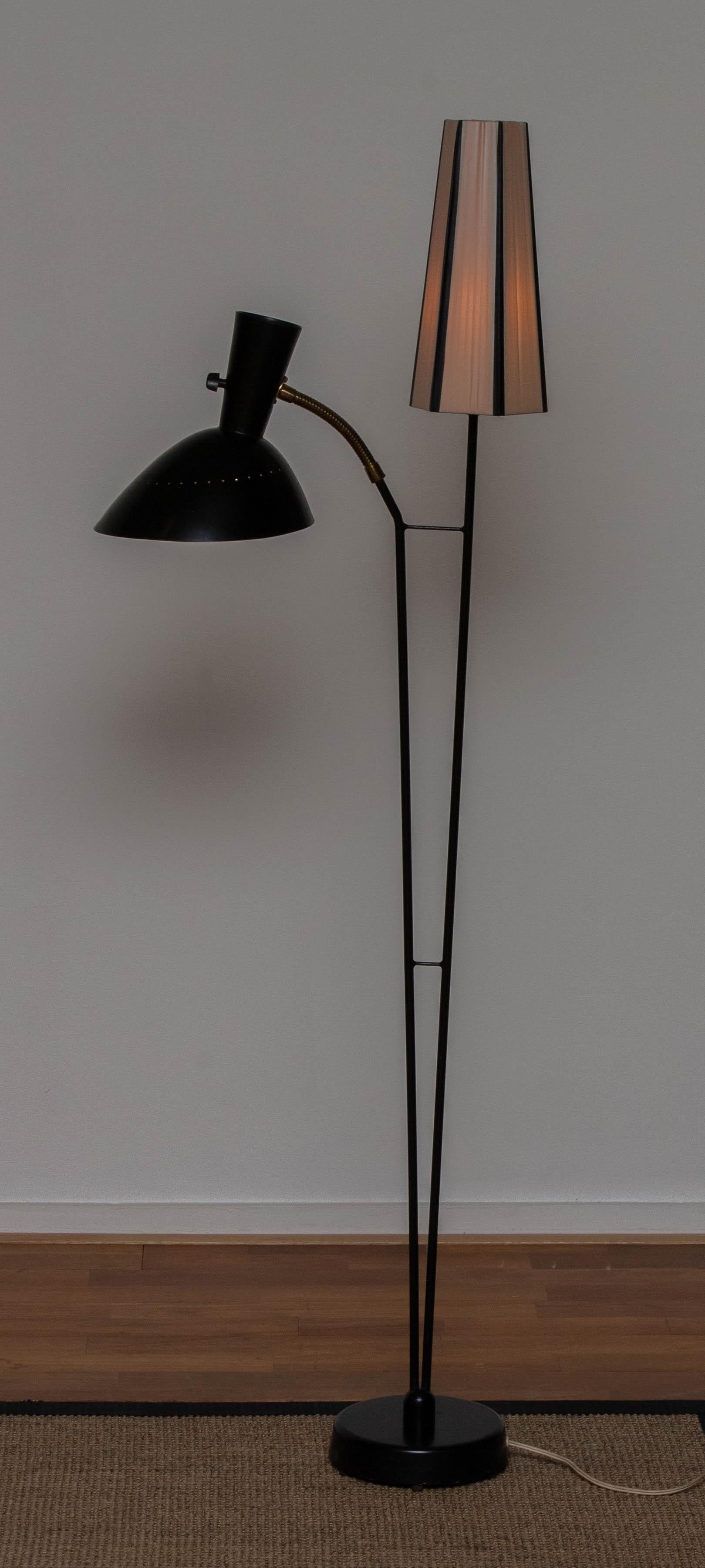 1950 Black Metal and Brass Floor Lamp, Hans Bergström for Ateljé Lyktan, Sweden 2