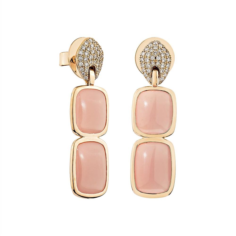 It is shown an excellent and classic Antique Guava Quartz Cushion Briolette Shape Drop Earring. This Diamond studded earring is made of rose gold and looks lovely and exquisite.

Guava Quartz Drop Earring in 18Karat Rose Gold with White
