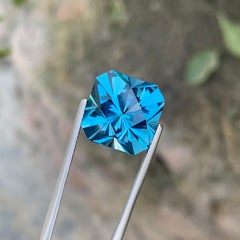 19.50 Carat Natural Loose London Blue Topaz Gemstone From Brazil