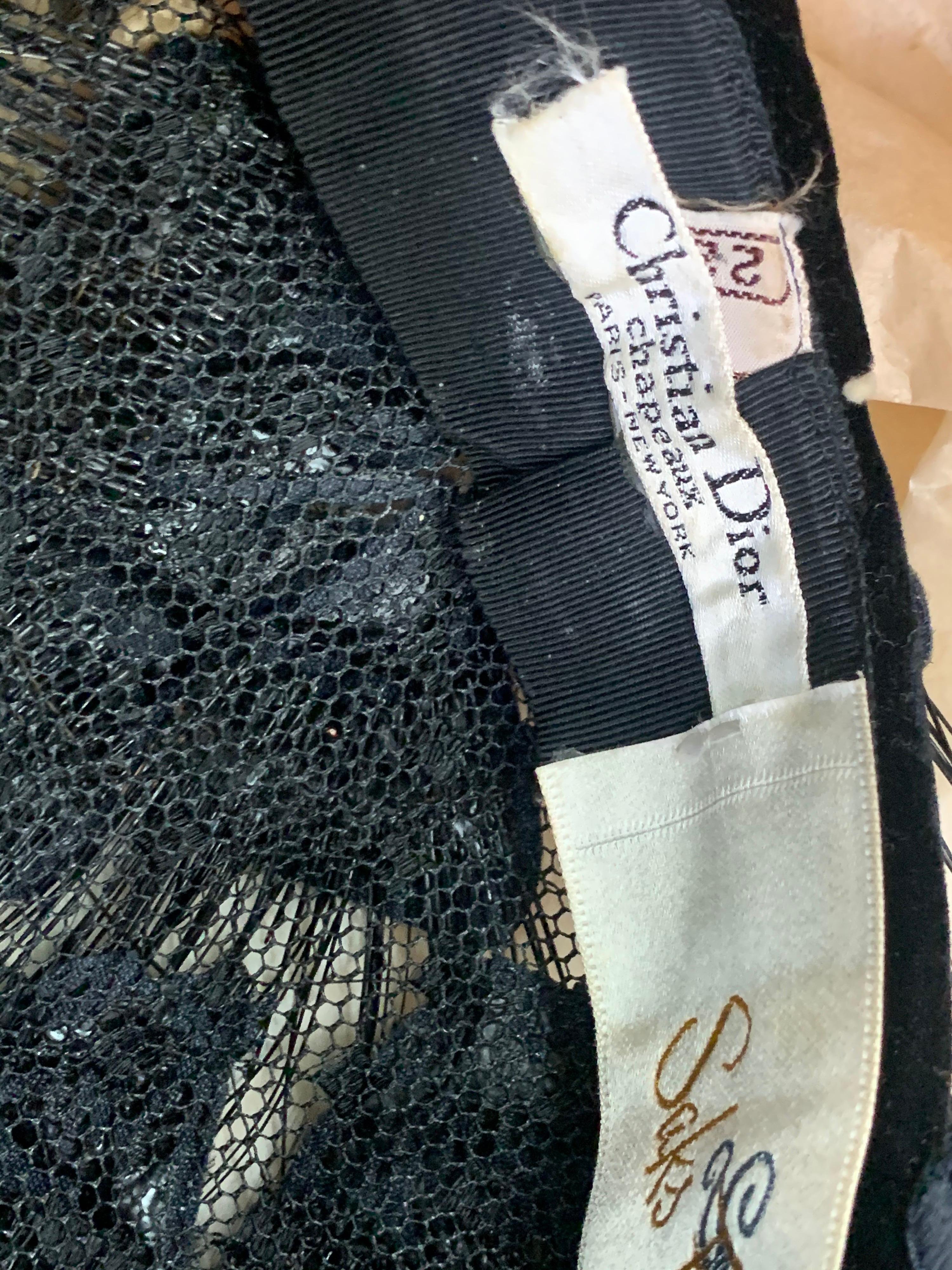 1950 Christian Dior Chapeaux Black Feather Turban W/ Velvet Applique Details For Sale 5