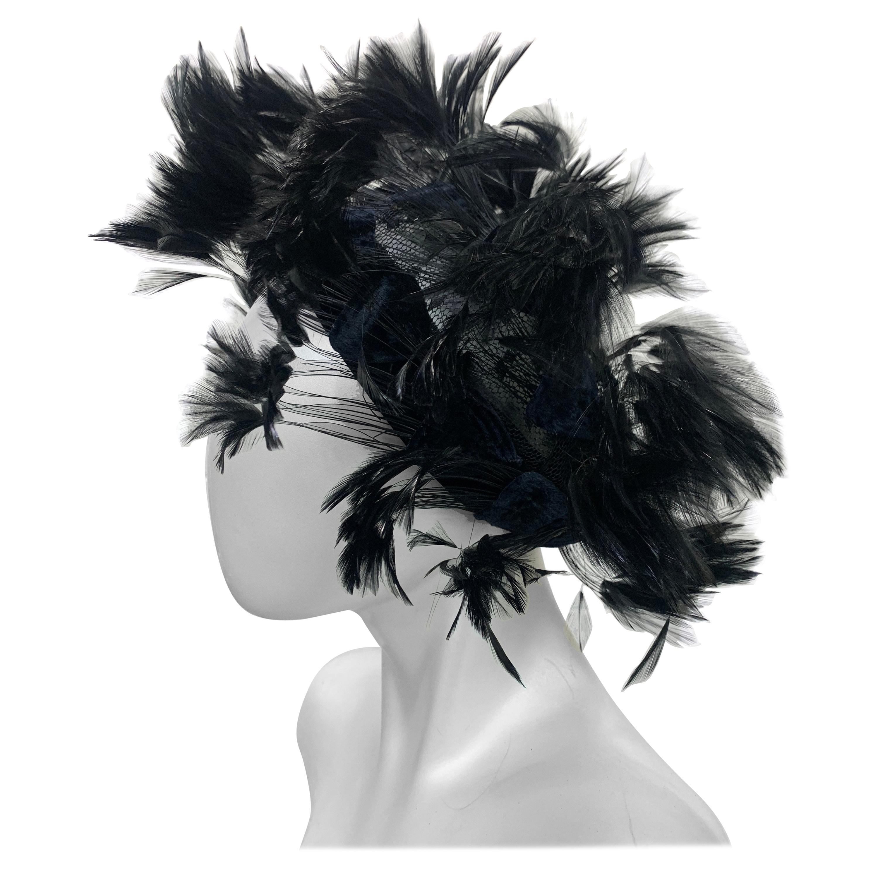 1950 Christian Dior Chapeaux Black Feather Turban W/ Velvet Applique Details For Sale