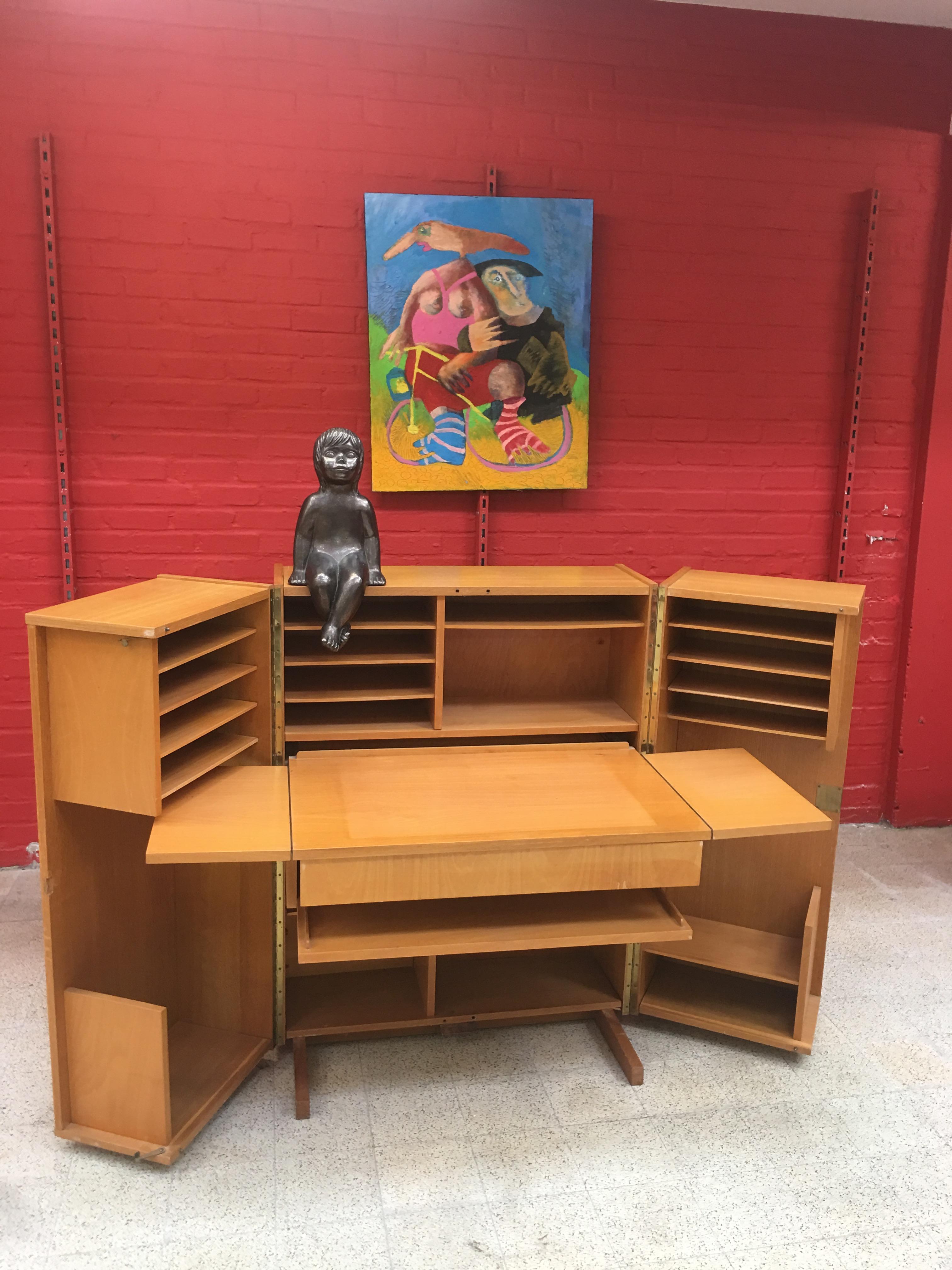 Mid-Century Modern 1950 Compact Home Office Desk in Oak and Blond Wood For Sale