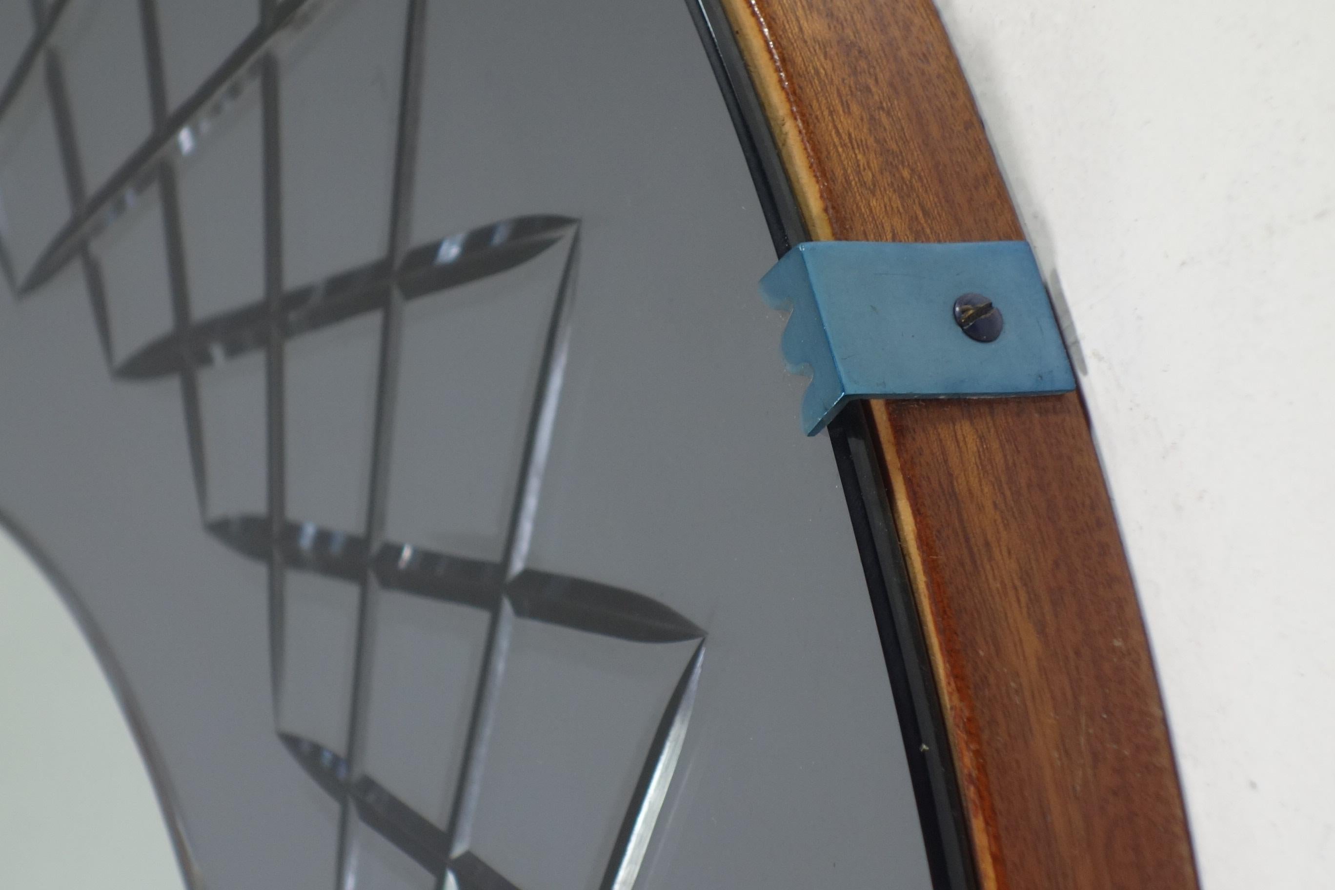 1950 CristalArt Design Italiano di metà secolo in stile Fontana Arte Specchio da parete rotondo in vendita 2