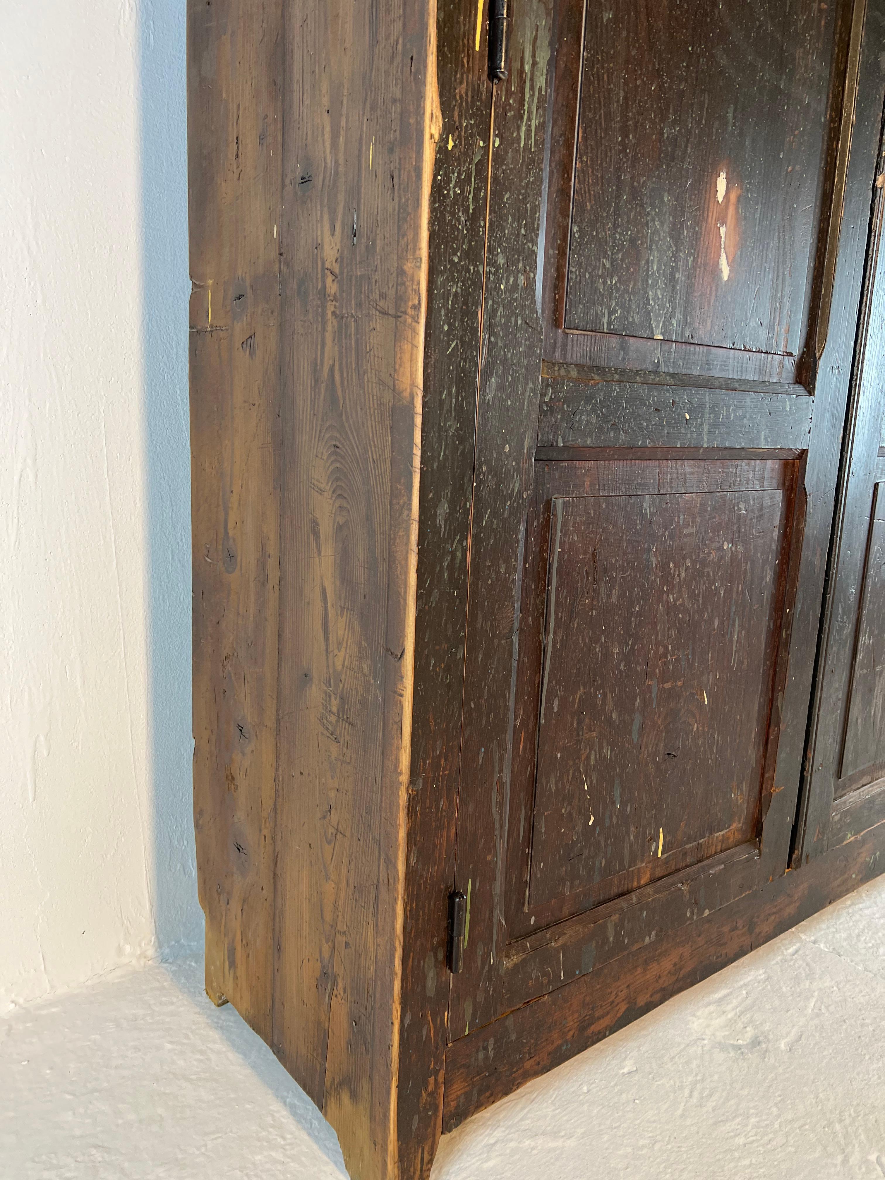 1950' Factory Cabinet in Pine Fully Restored For Sale 2