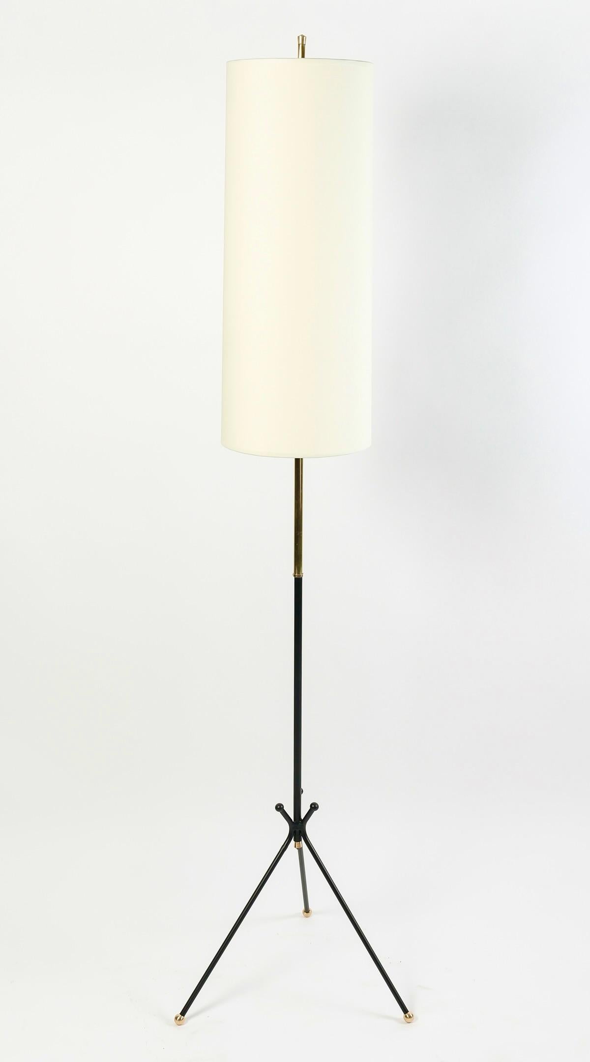 1950 Floor lamp by Maison Lunel For Sale 1
