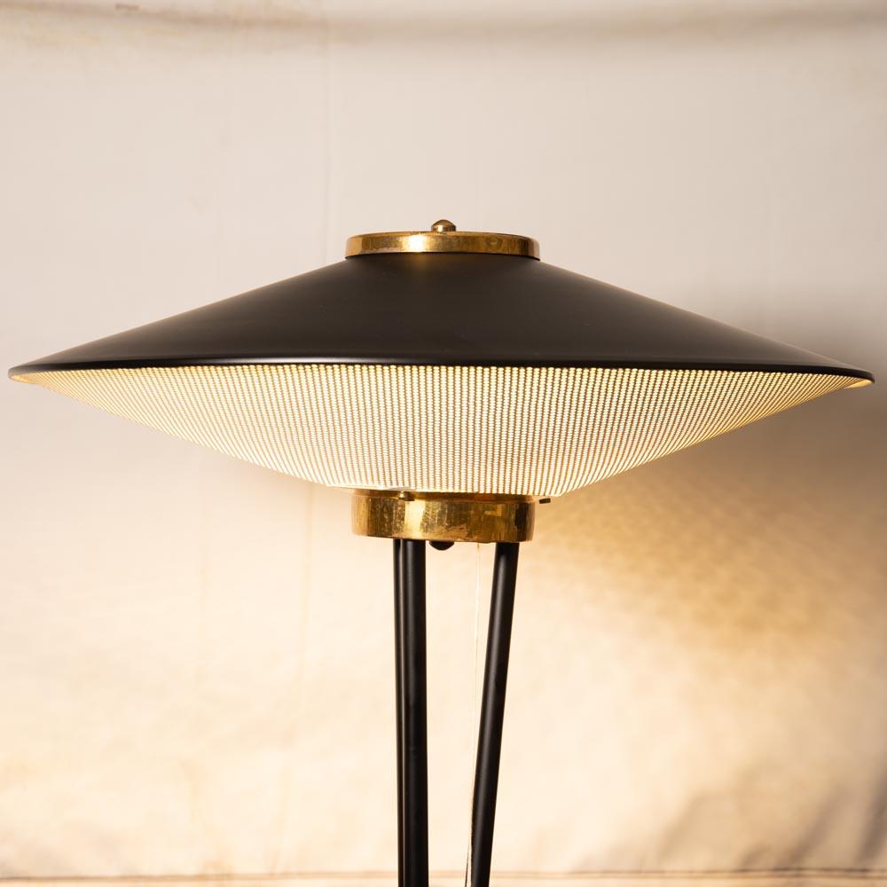 Mid-Century Modern 1950 Floor Lamps Italian Design by Stilnovo Black Lacquer Round Cream Shade For Sale
