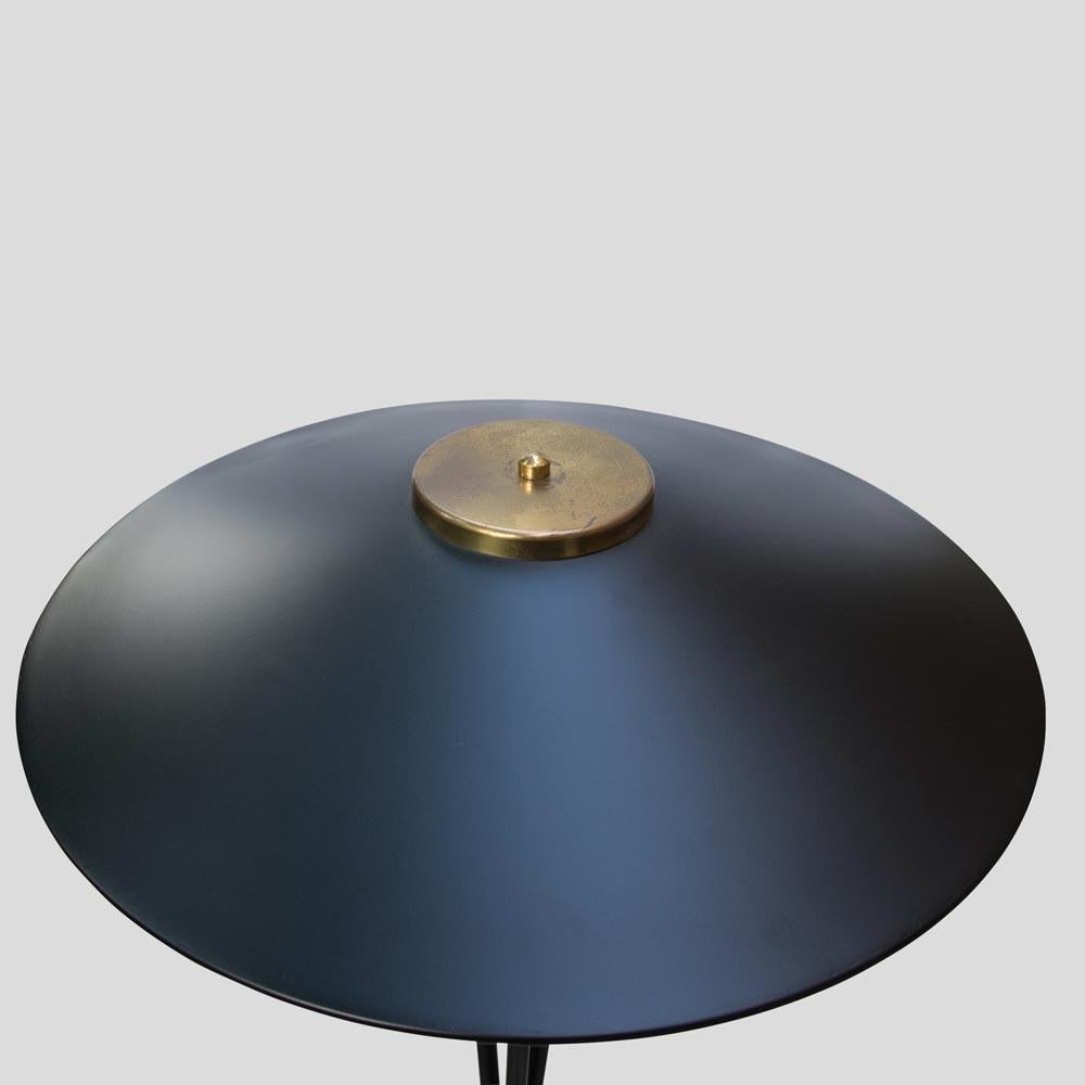 1950 Floor Lamps Italian Design by Stilnovo Black Lacquer Round Cream Shade For Sale 2