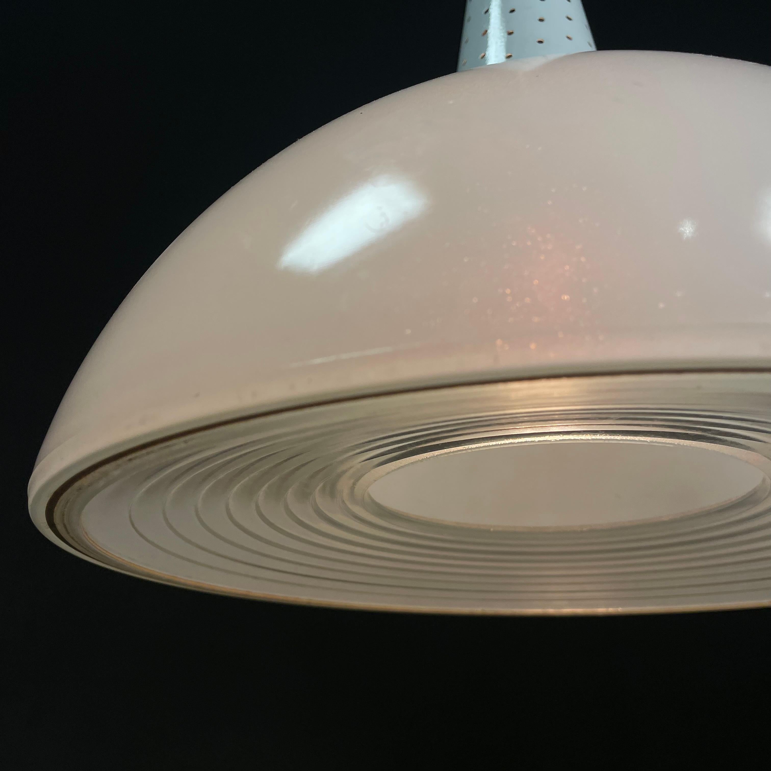 Mid-Century moderno Lampade a sospensione francesi del 1950 di Mathieu Mategot  per Holophane in vendita