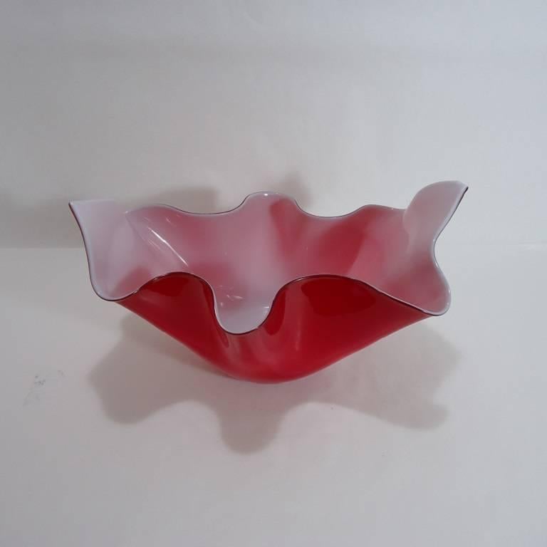 Glass vase Incamiciata red and white 
