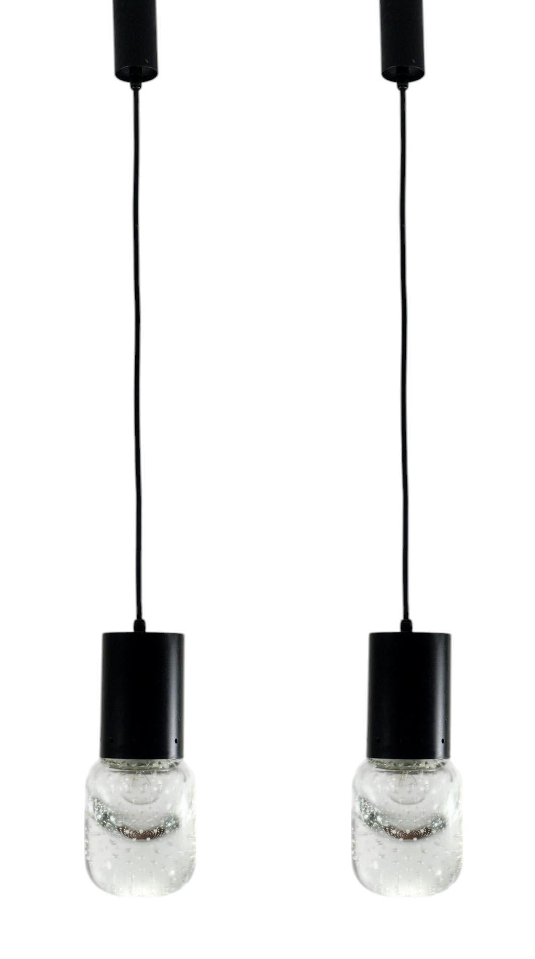 1950 Gino Sarfatti Seguso Lampada a soffitto a sospensione in vetro di Murano e metallo nero Set di 2