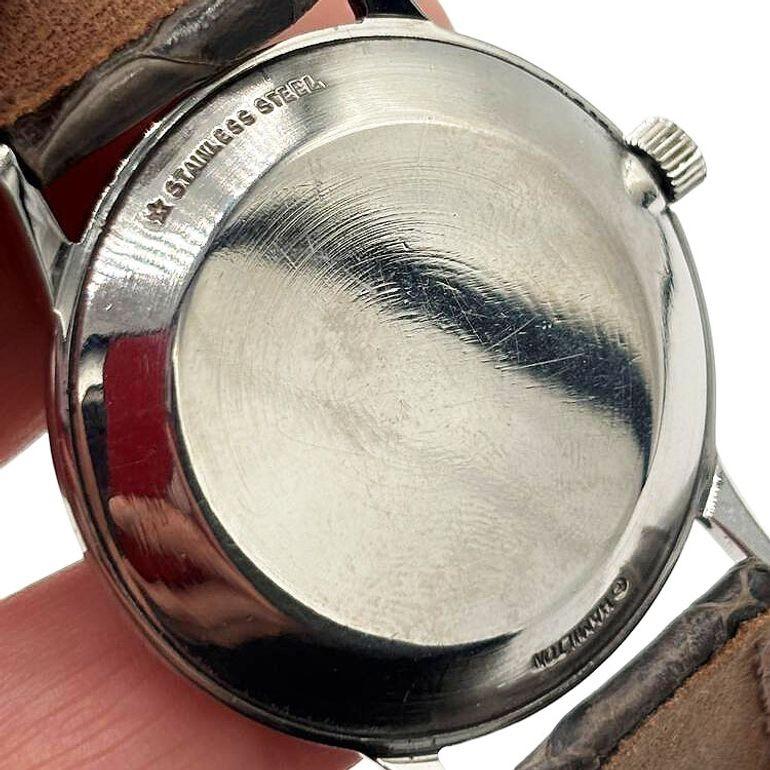 1950 Montre-bracelet Hamilton Thin-O-Matic avec cadran noir sur bracelet en cuir en vente 1