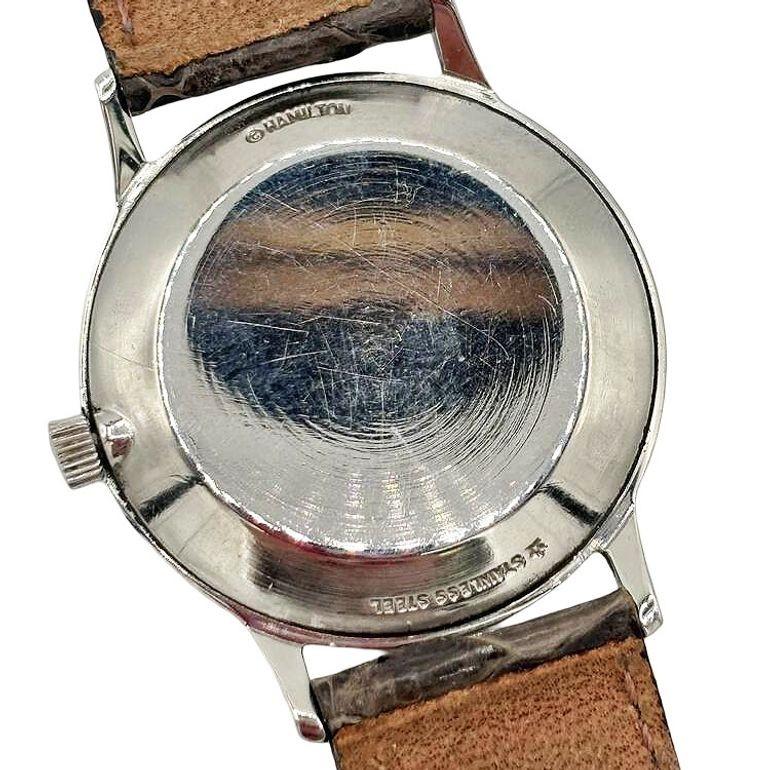 1950 Montre-bracelet Hamilton Thin-O-Matic avec cadran noir sur bracelet en cuir en vente 2