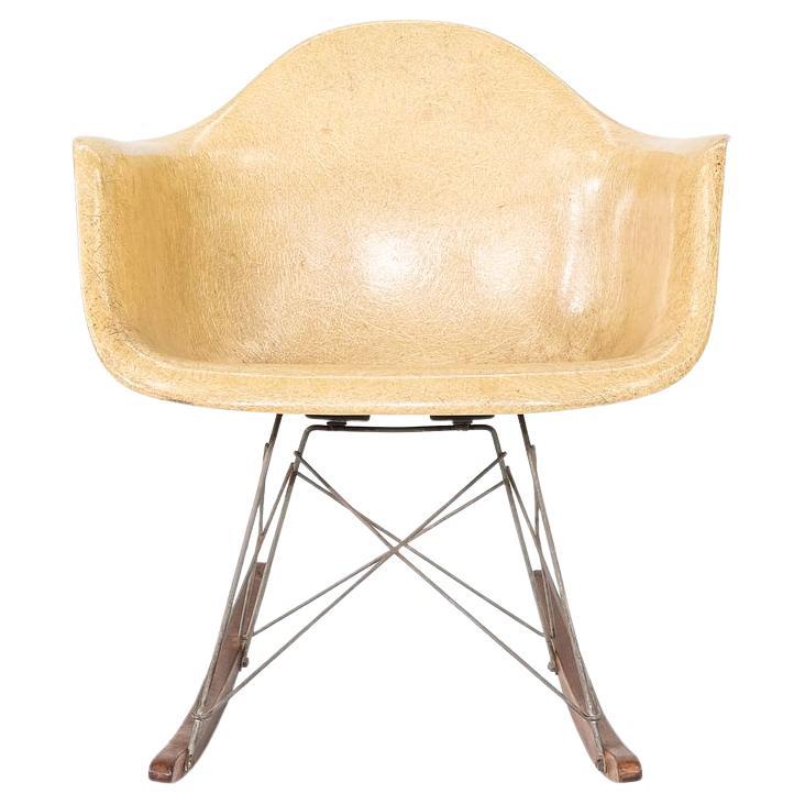 Eames Zenith Shell Chair - 5 For Sale on 1stDibs | eames zenith