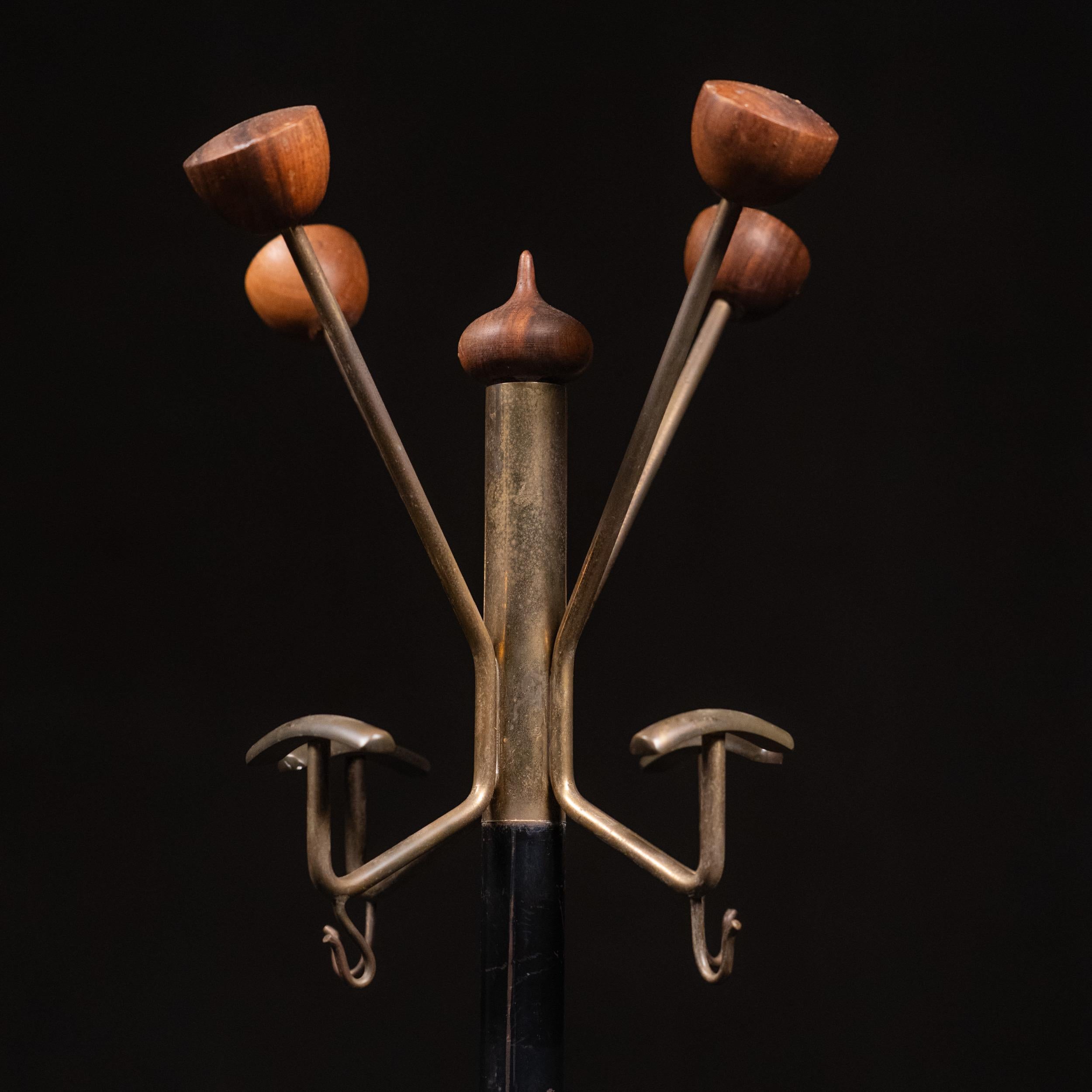 Appendiabiti in ferro e ottone di Azucena Apendiabiti del 1950 In condizioni buone in vendita a Surrey, BC