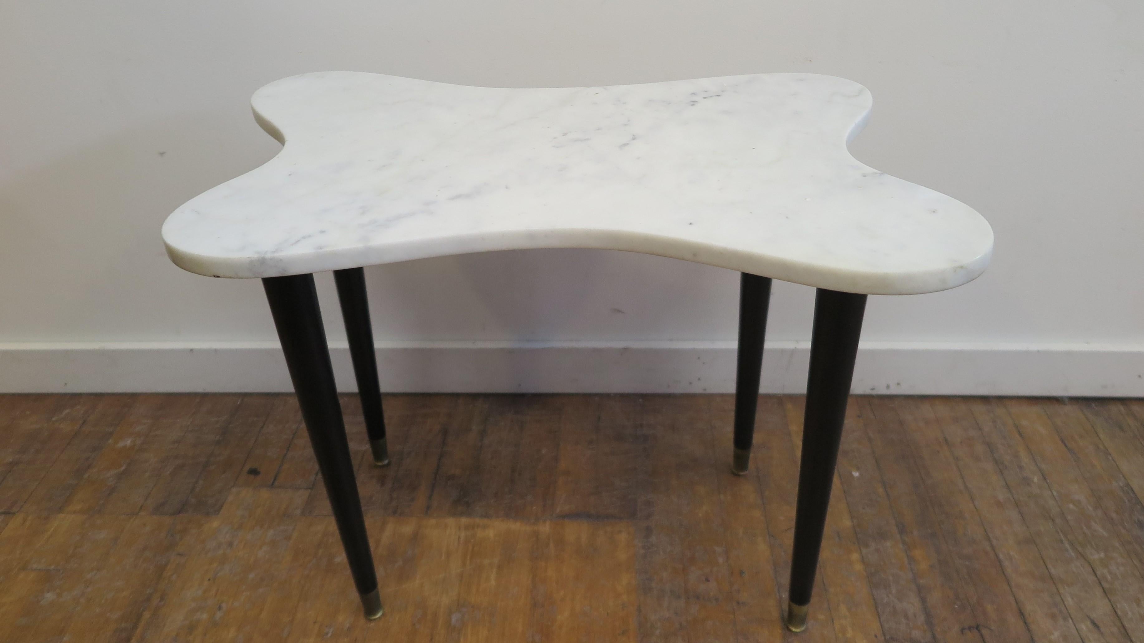 1950 Mid-Century Modern Italian Biomorphic Marble Side Cocktail Table In Good Condition In New York, NY