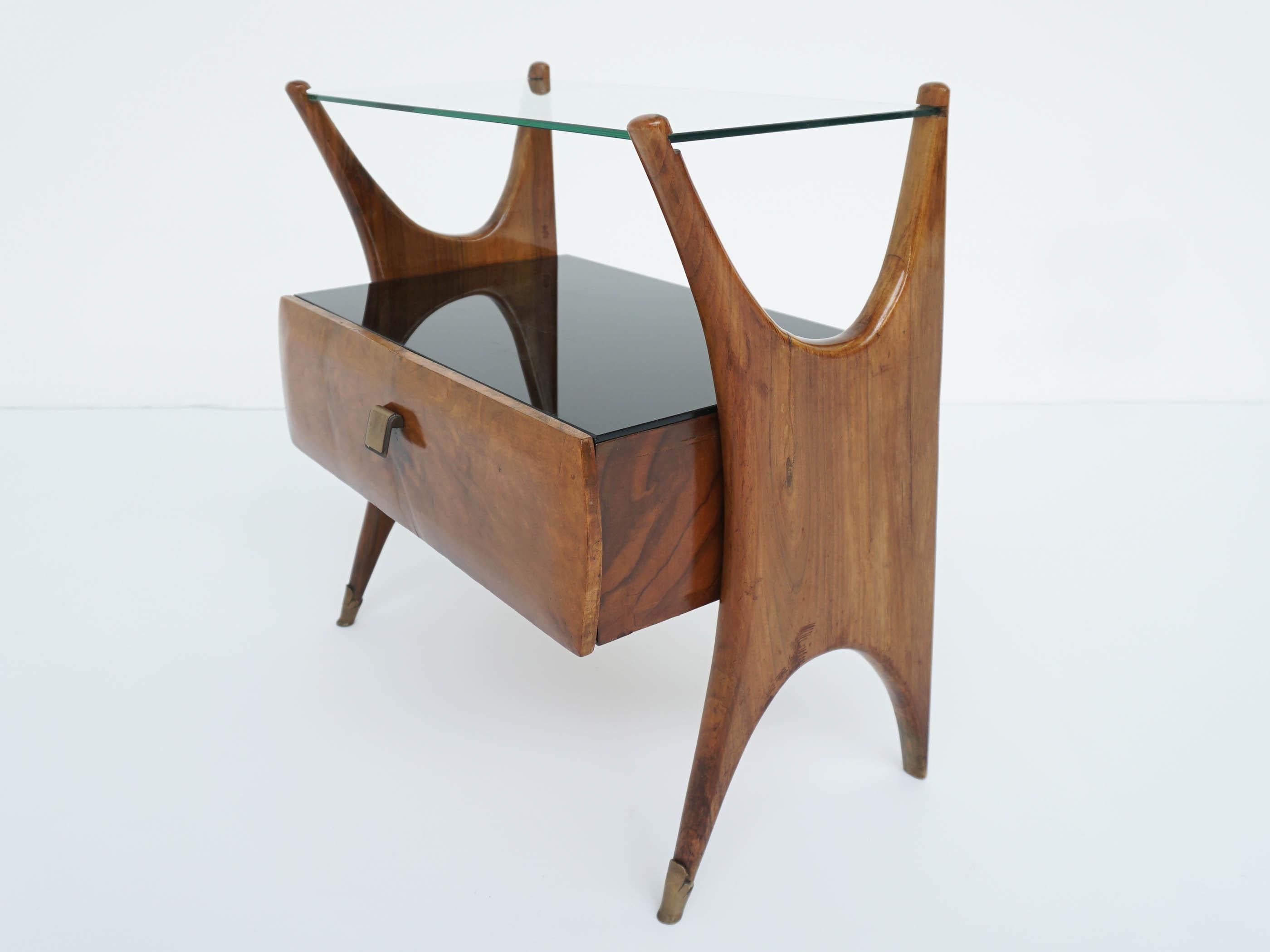 Mid-Century Modern 1950, Stunning Italian Design Bed Side Tables in Walnut and Black Glass