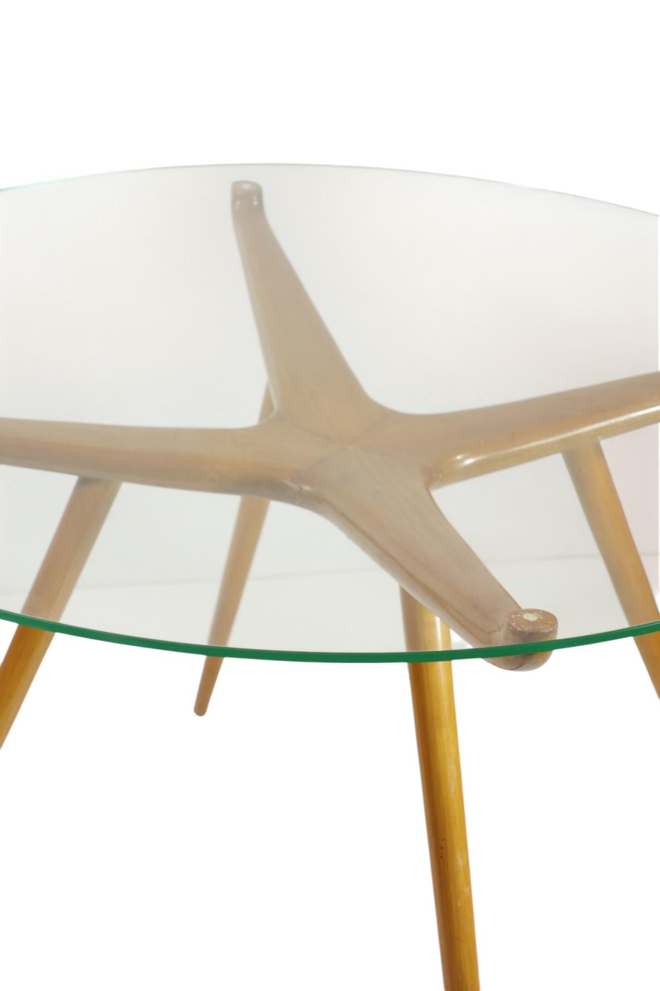 1950 Italienisches Design Mid Century Modern Ico Parisi Stil Couchtisch im Angebot 2