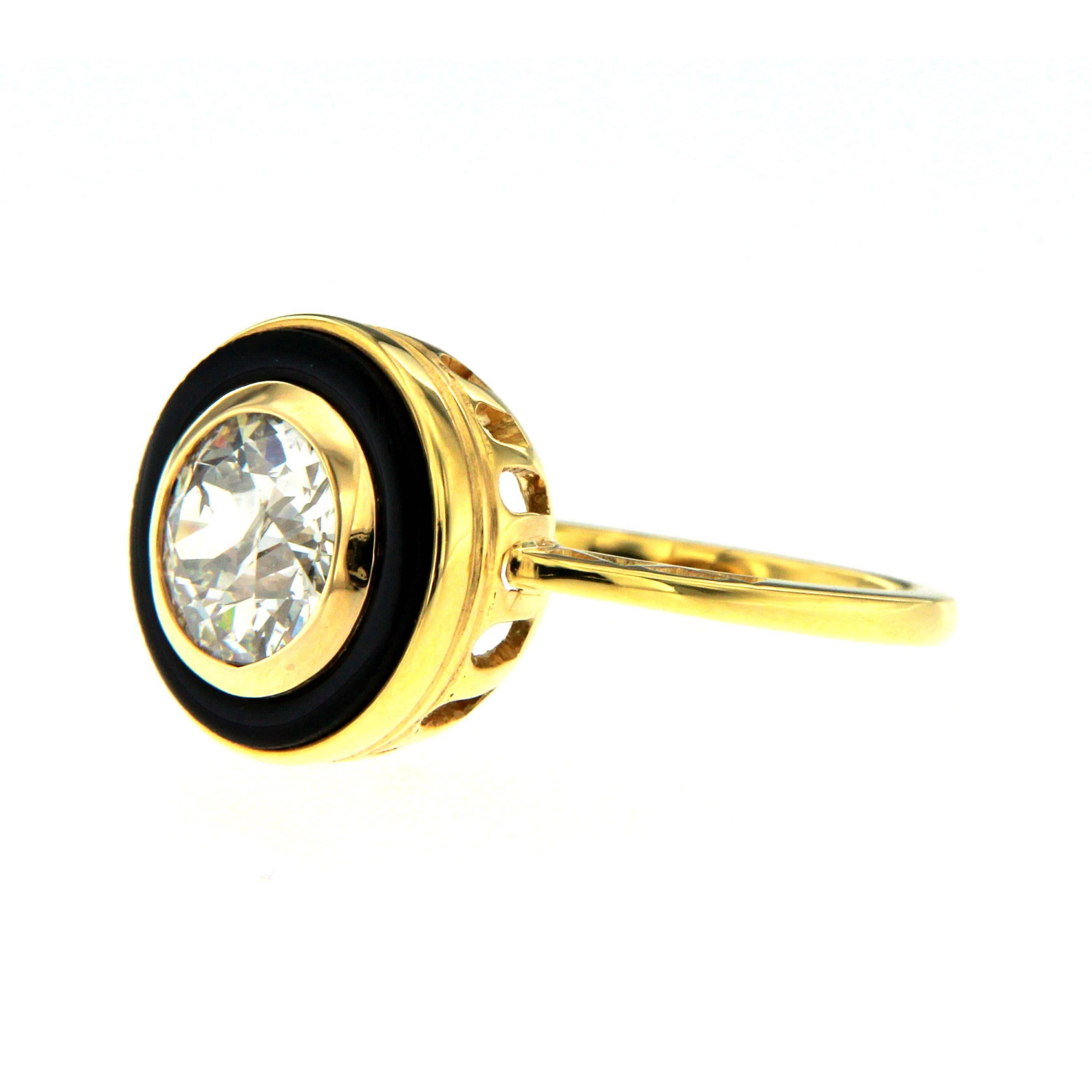 Retro 1950 Italian Diamond 1.51 Carat Solitaire Onyx Gold Ring