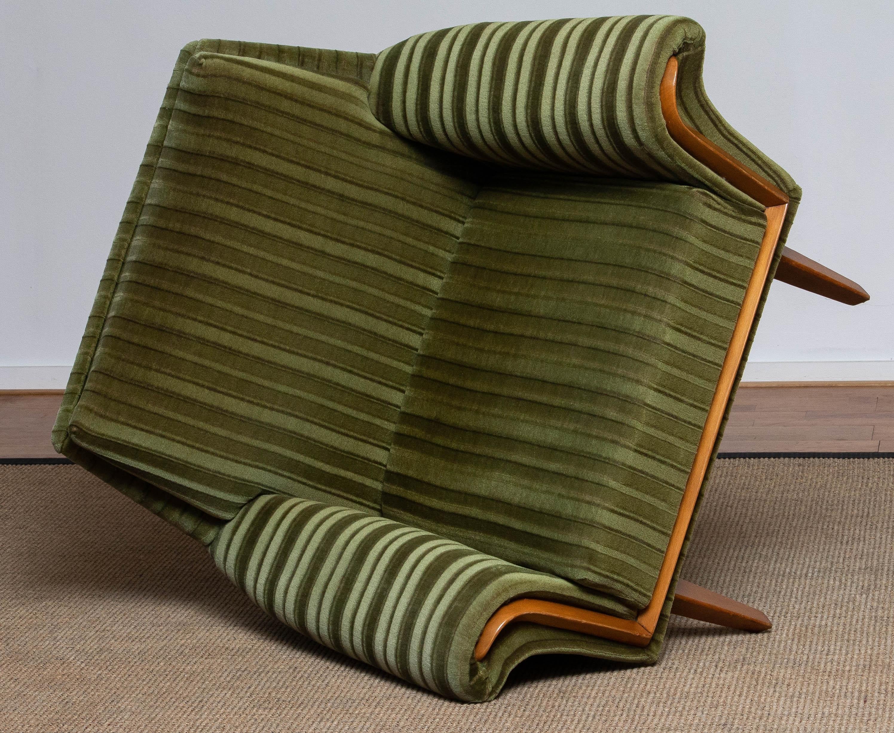 1950 Italian Green Striped Velvet Lounge / Easy / Club Chair with Beech Details 4