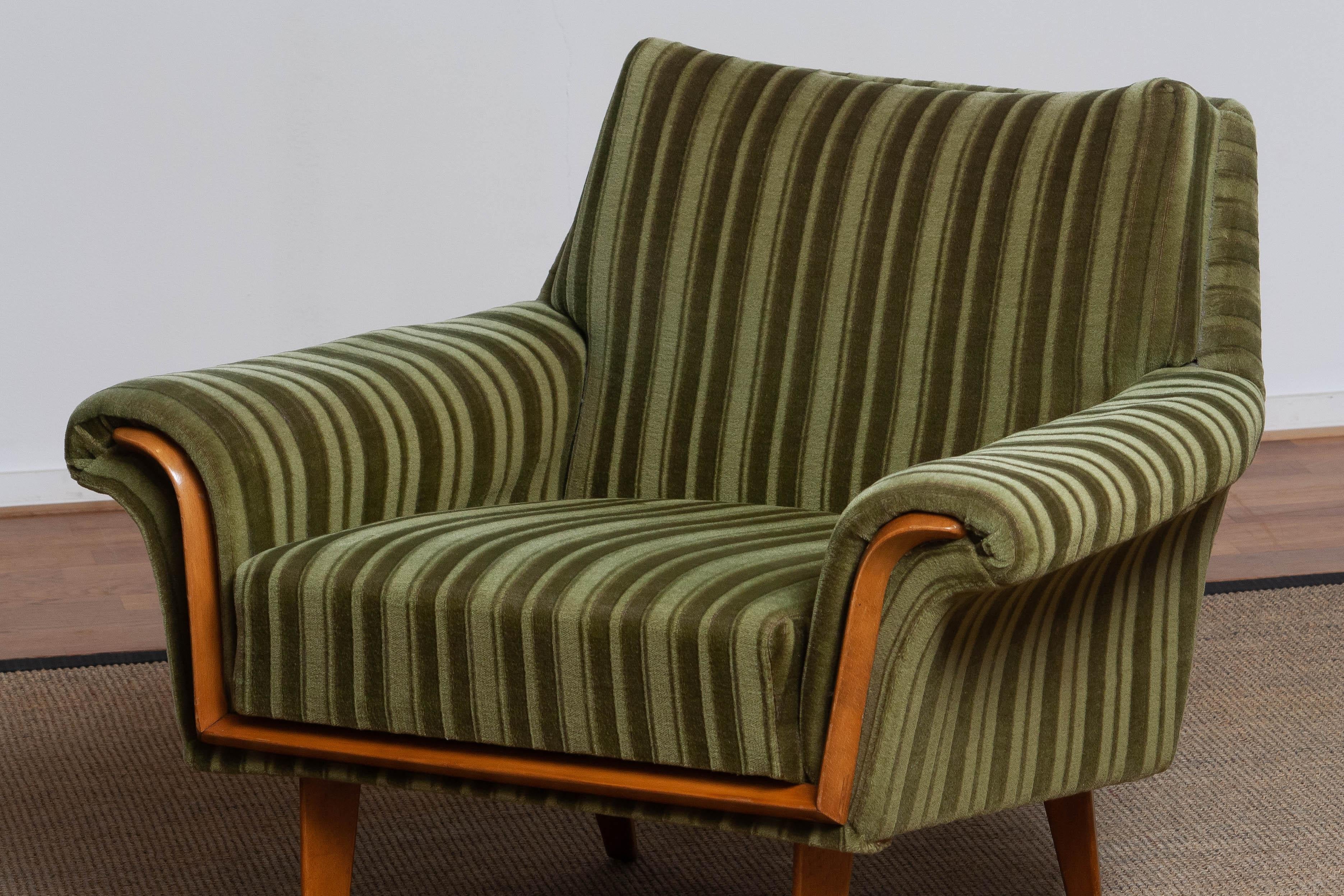 1950 Italian Green Striped Velvet Lounge / Easy / Club Chair with Beech Details 1