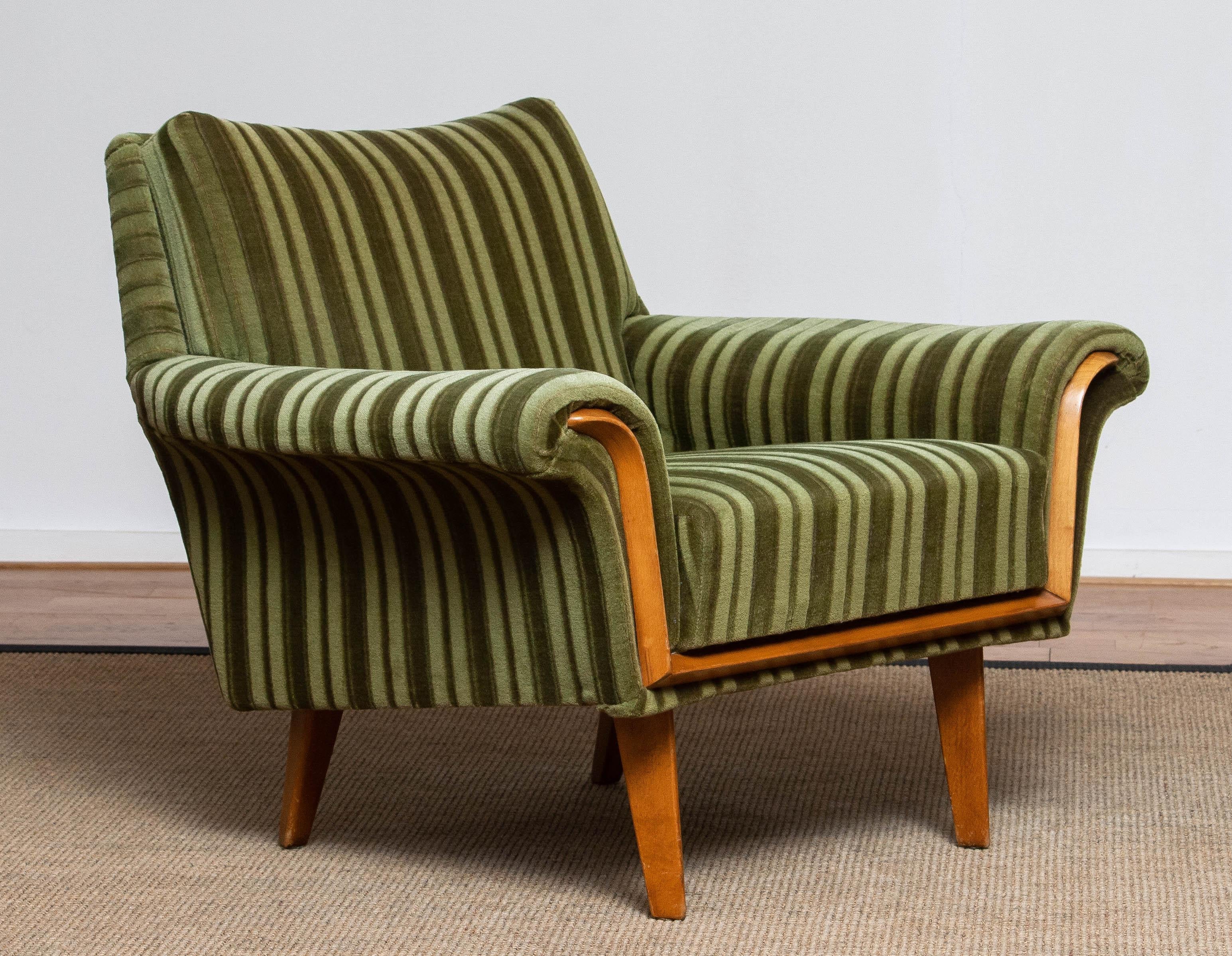 1950 Italian Green Striped Velvet Lounge / Easy / Club Chair with Beech Details 2