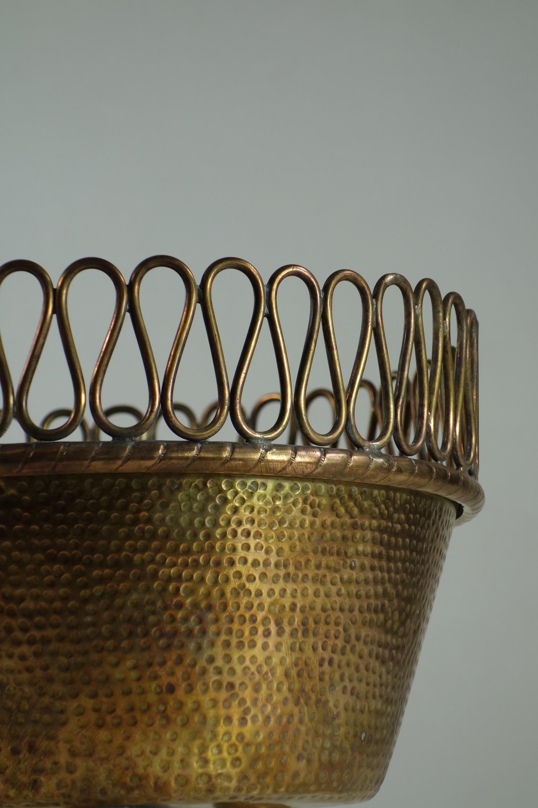 1950 Italian Mid Century Design Gio Ponti style Metal Brass Copper Vase For Sale 1