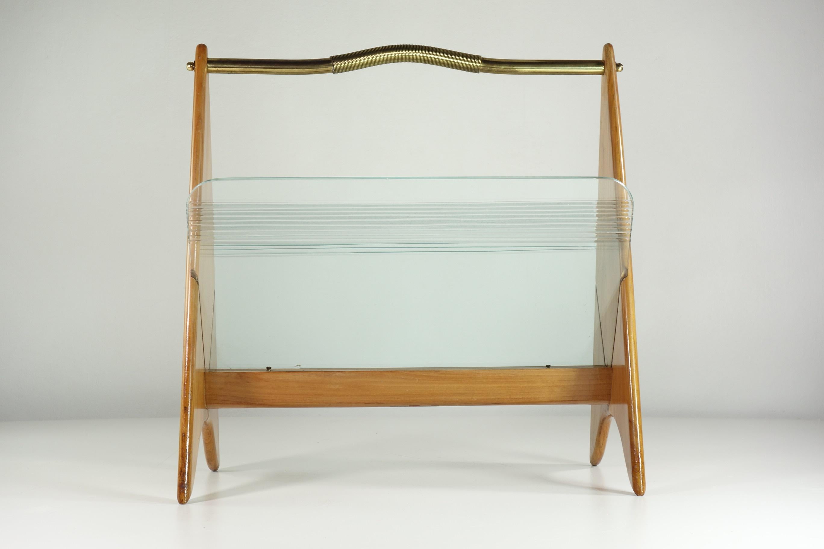 Mid-20th Century 1950 Italian Midcentury Modern Design Wood Glass Magazine Rack For Sale