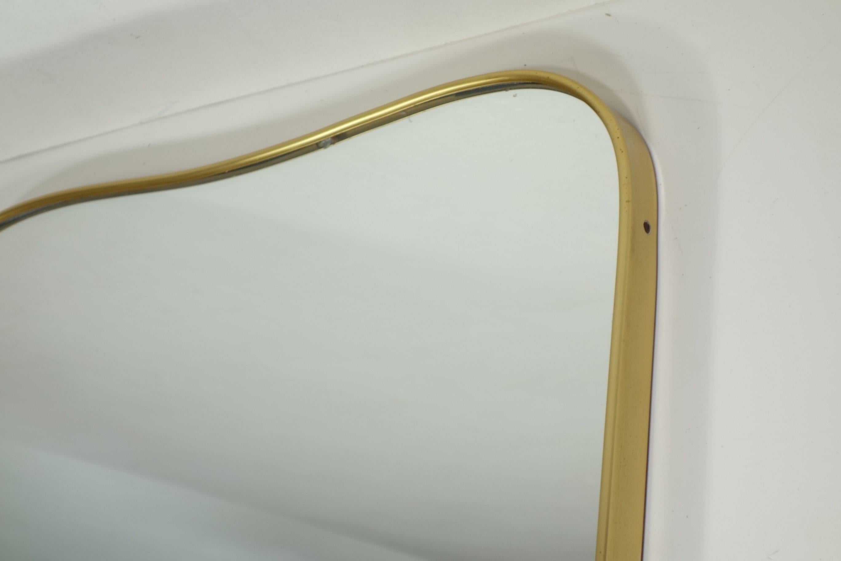 1950 Italian Midcentury Modern Gold Anodized Aluminum Wall Mirror For Sale 1