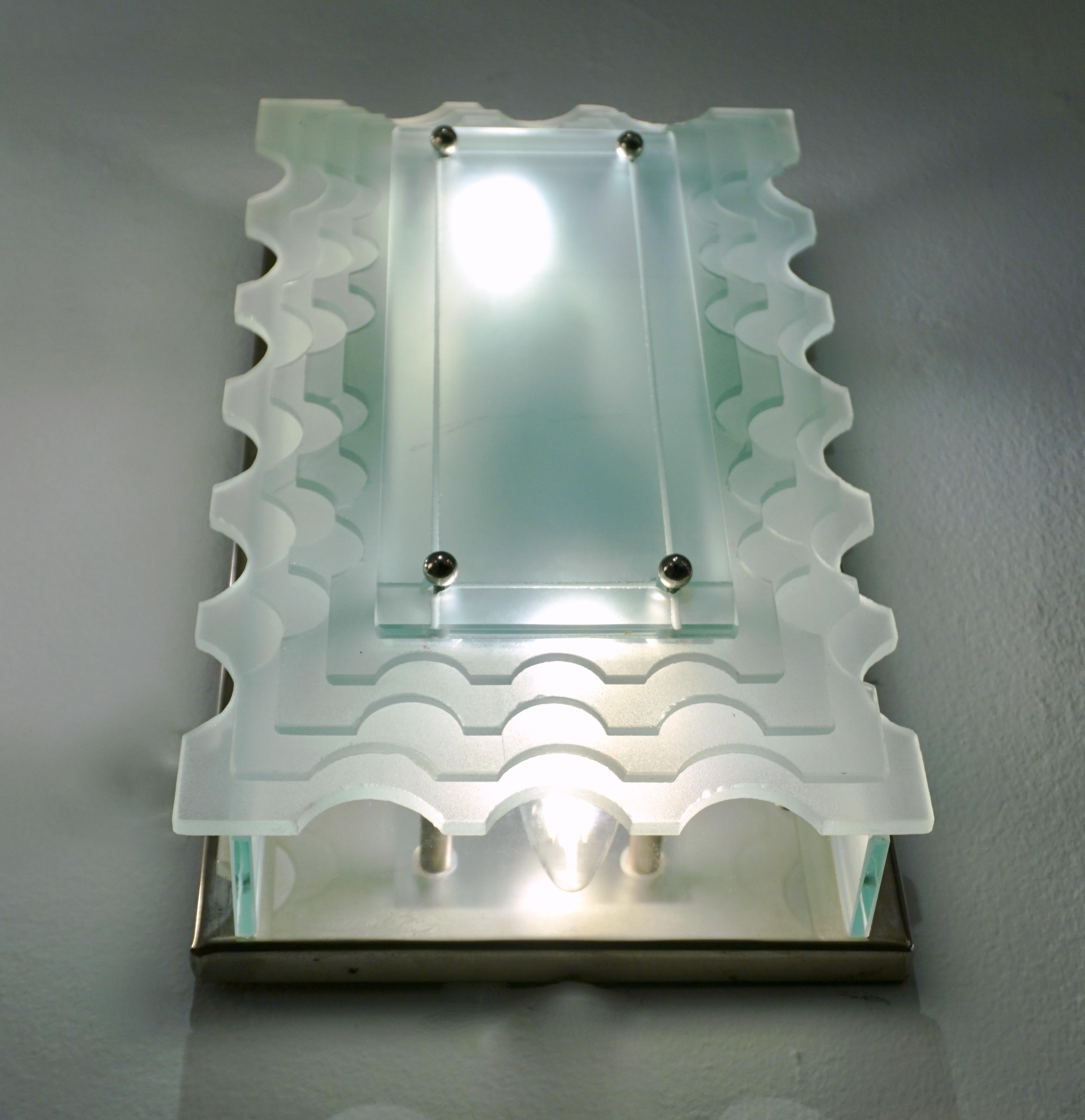 1950 Italian Pair of Aqua Art Glass Scalloped Sconces on Rectangular Nickel Base In Good Condition In New York, NY