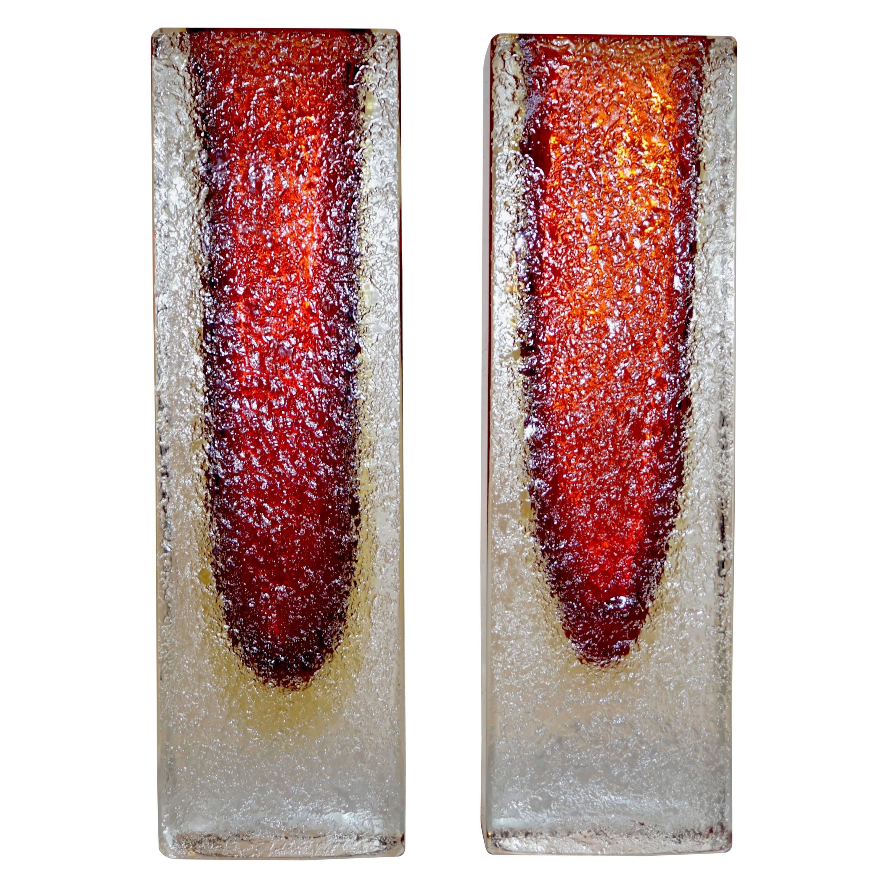 1950 Coppia di vasi di cristallo organico, giallo e rosso in vetro artistico di Murano in vendita