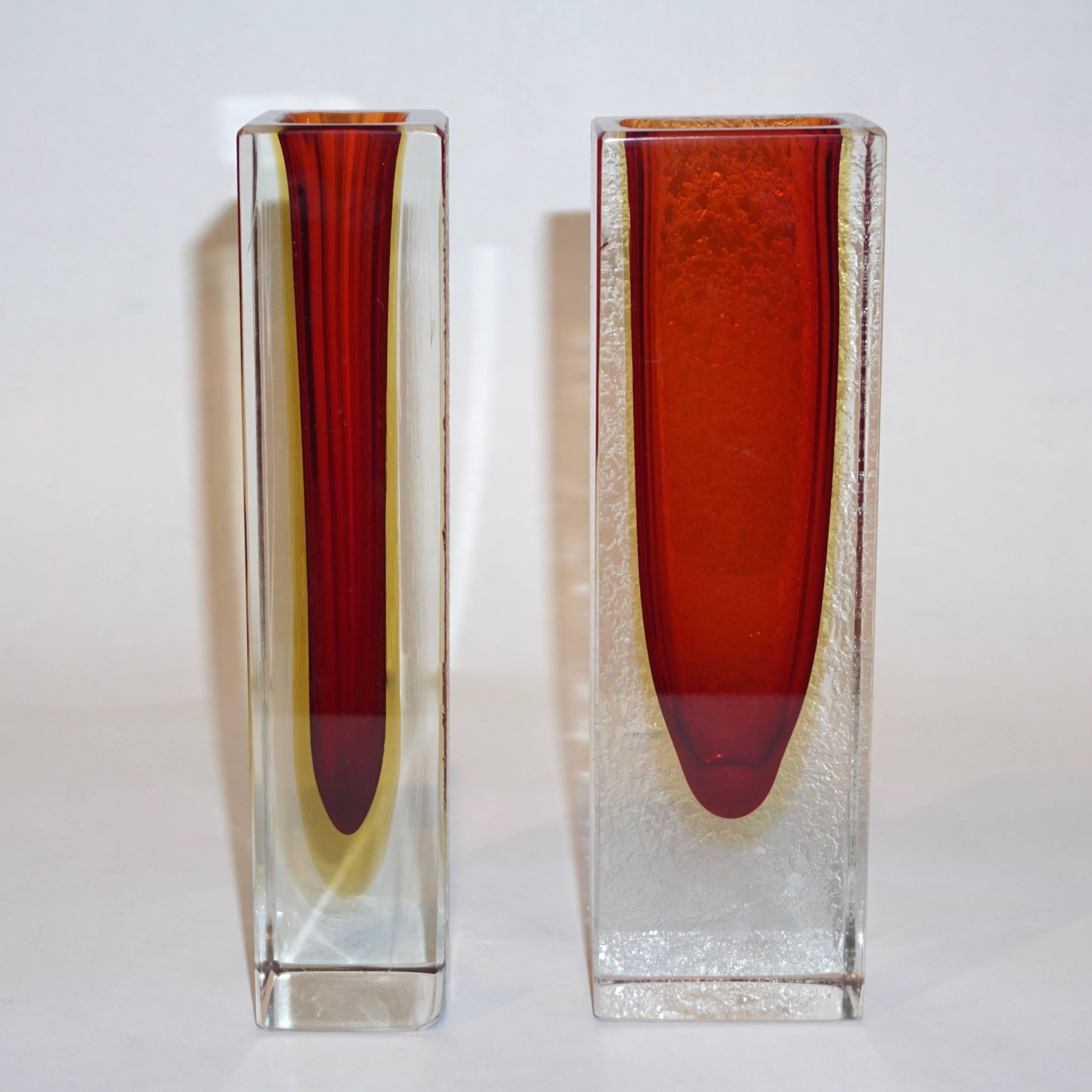 1950 Italian Pair of Organic Crystal, Yellow & Red Murano Art Glass Flower Vases For Sale 2