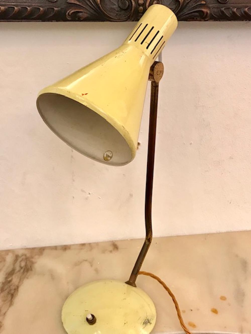 1950 Italian Stilnovo Table Lamp In Good Condition For Sale In London, GB