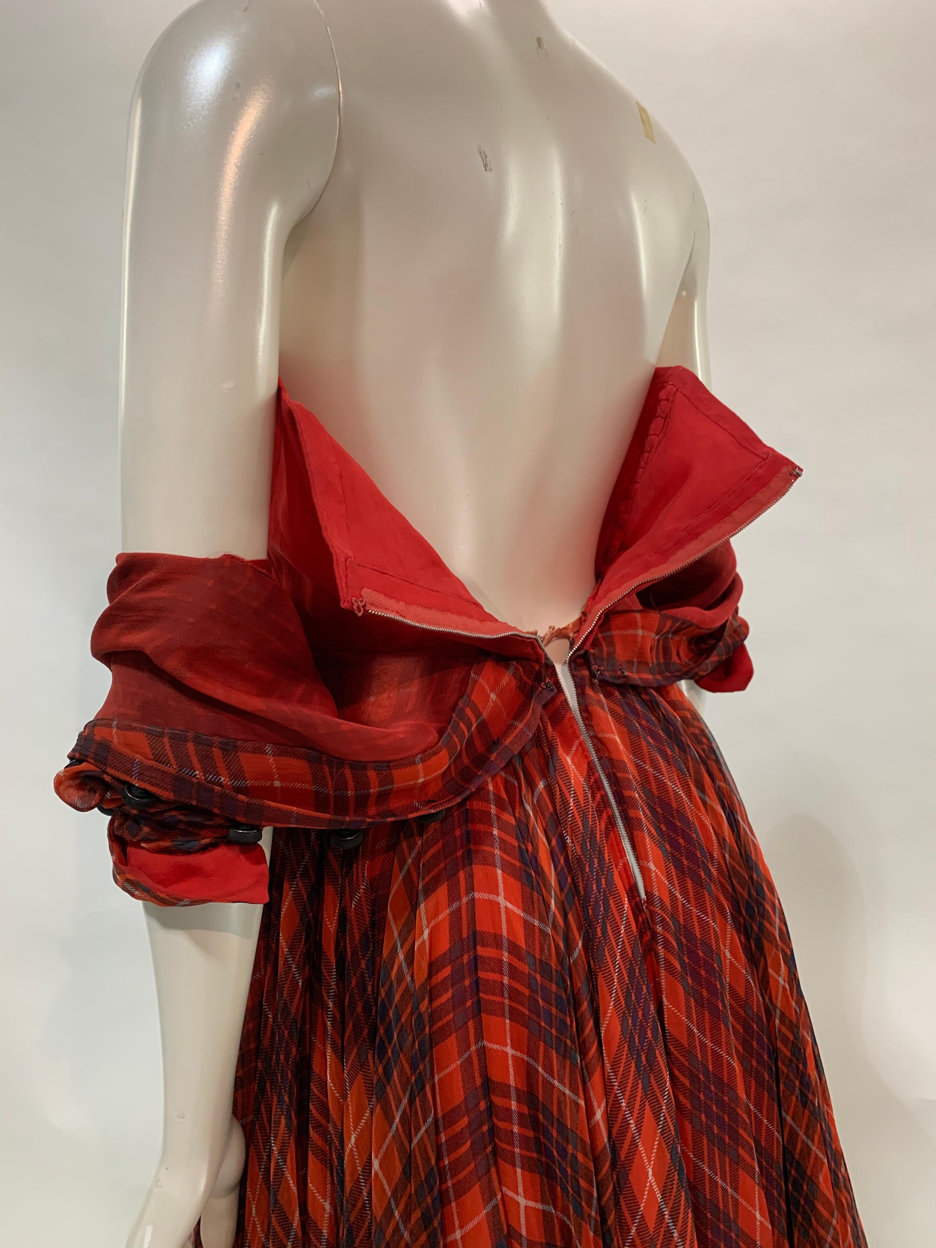 1950 James Galanos Red & Black Plaid Silk Chiffon Dress w/ Structured Under-Bust For Sale 10