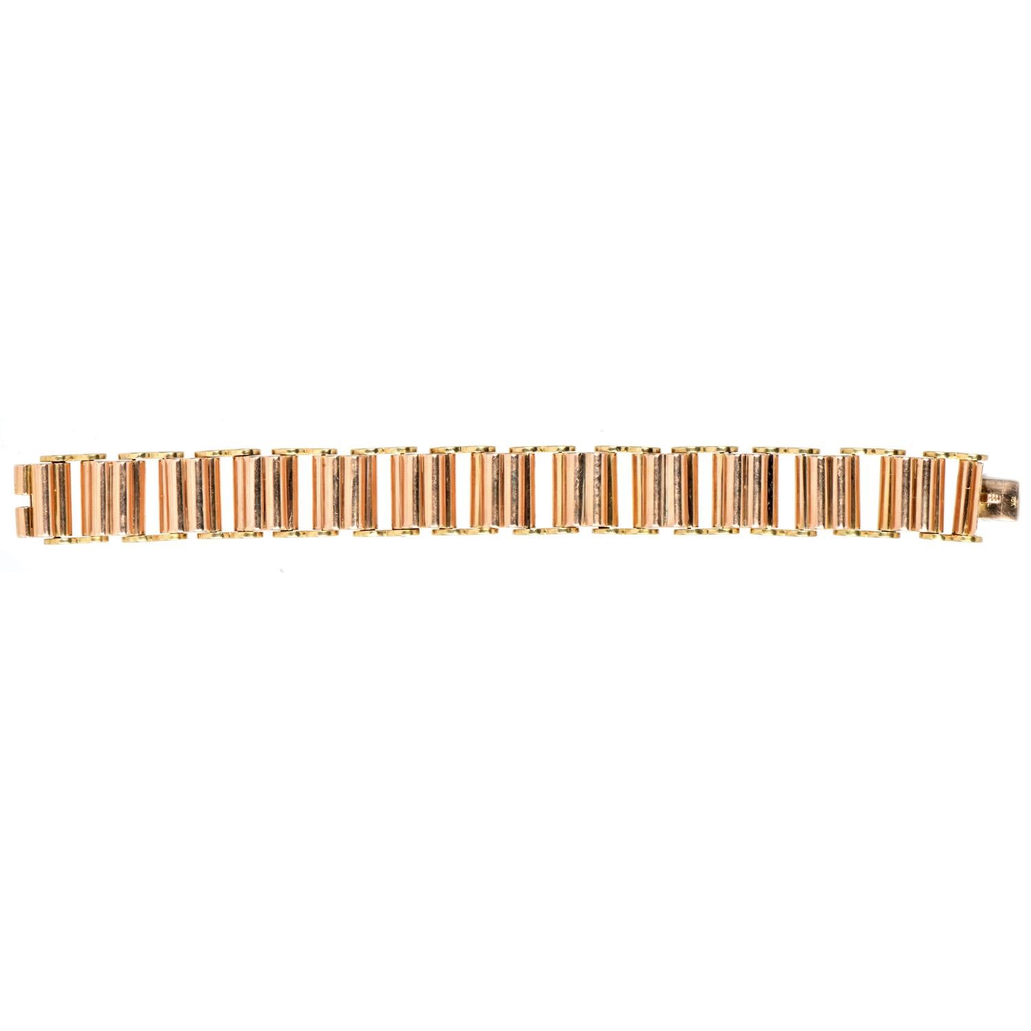1950  Luxurious Two-Tone 18K Yellow and Rose Gold Bracelet - 88 Grams For Sale 1