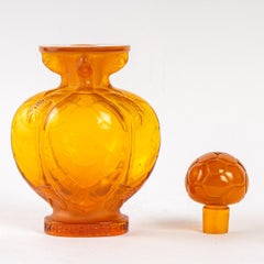 Flacon de parfum Morabito en verre orange « Morabito N7 Tortue Turtle » de Marc Lalique, 1950