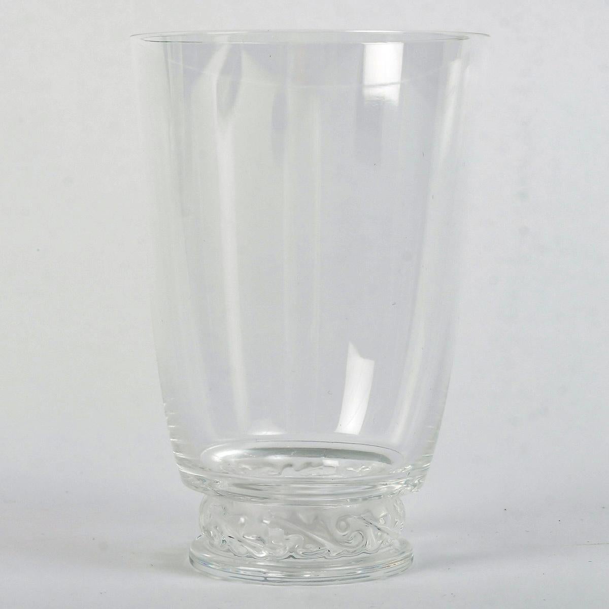 Molded 1950 Marc Lalique - Tablewares Saint Hubert Crystal Glasses Tumblers Goblets For Sale