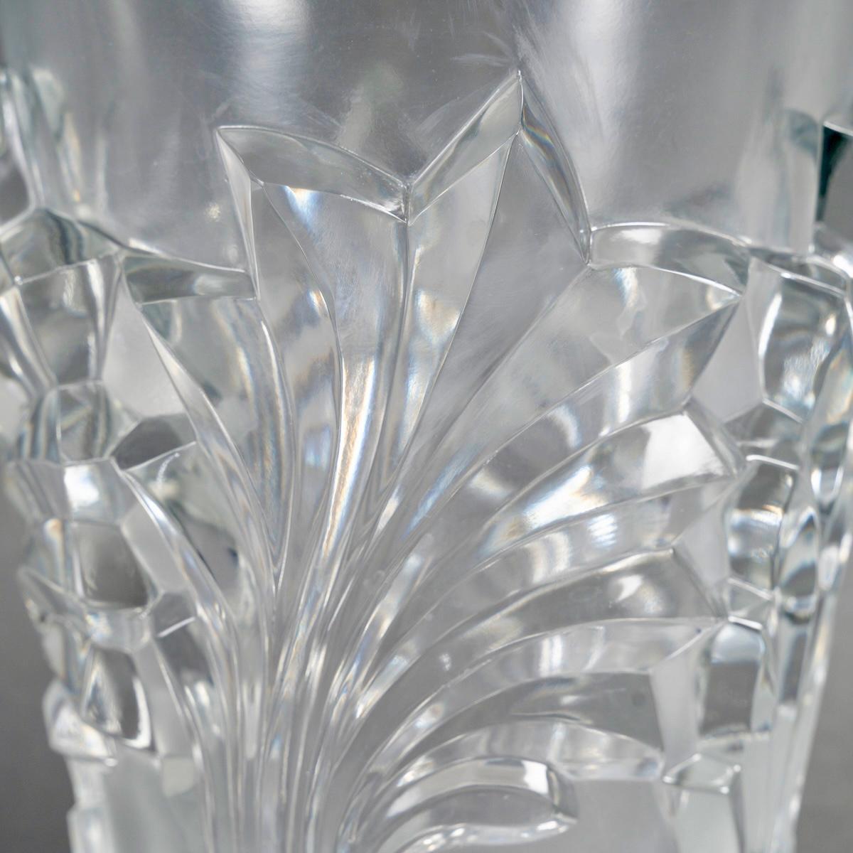 Art Déco 1950 Marc Lalique - Vaso Surcouf Foglie CrystaL in vendita