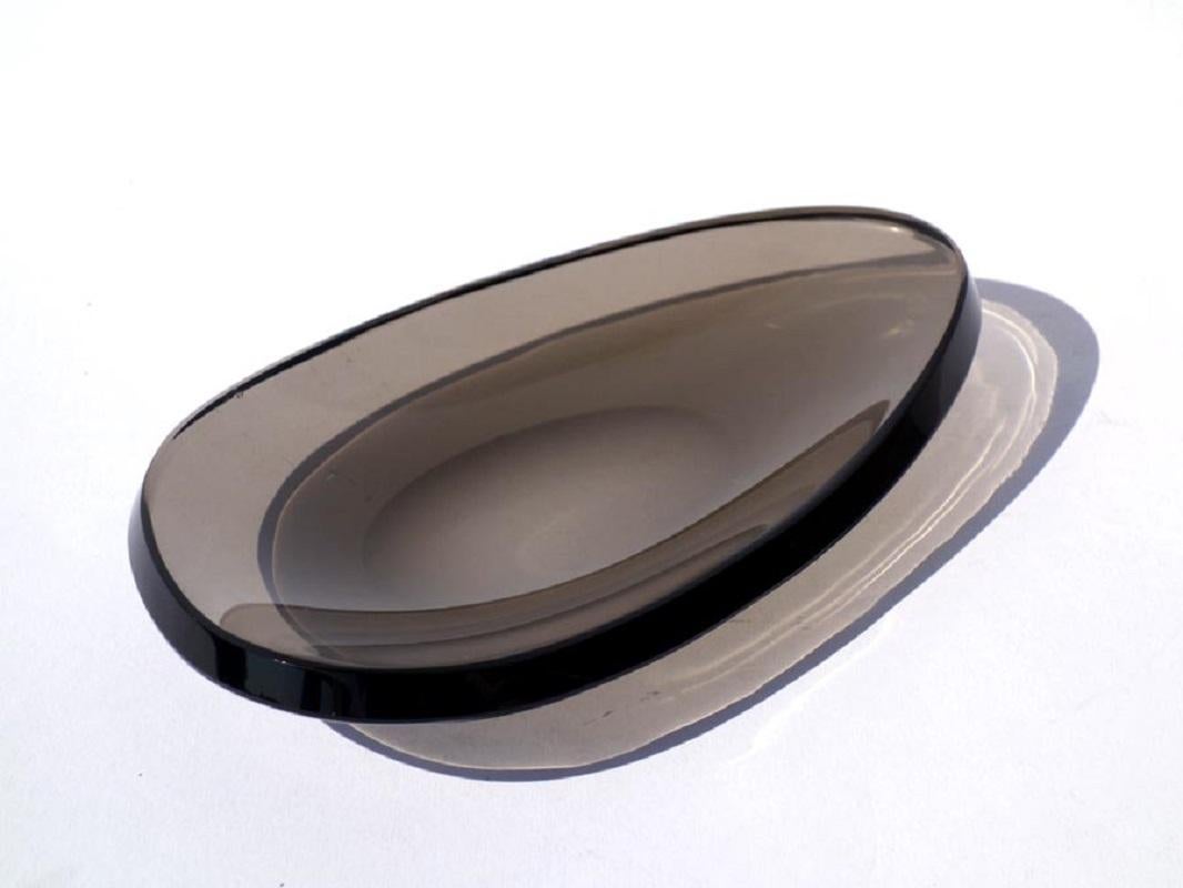 1950 Max Ingrand Fontana Arte MidCentury Italian Design Smoked Crystal Bowl In Good Condition For Sale In Brescia, IT
